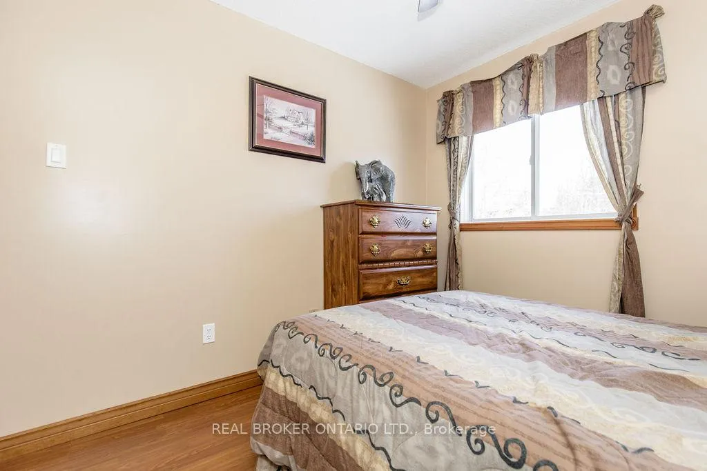 Photo 26 of 45 John Dillingno Street, Tay, Victoria Harbour — HOMEH