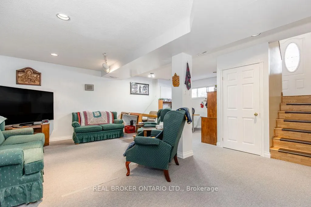 Photo 28 of 45 John Dillingno Street, Tay, Victoria Harbour — HOMEH
