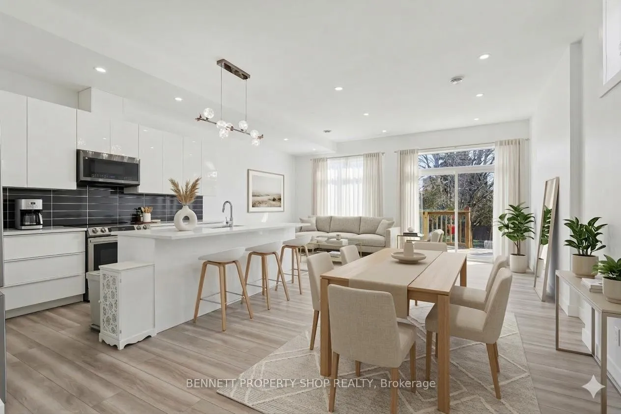 Photo 2 of 139 Duford Street, Ottawa, Vanier — HOMEH
