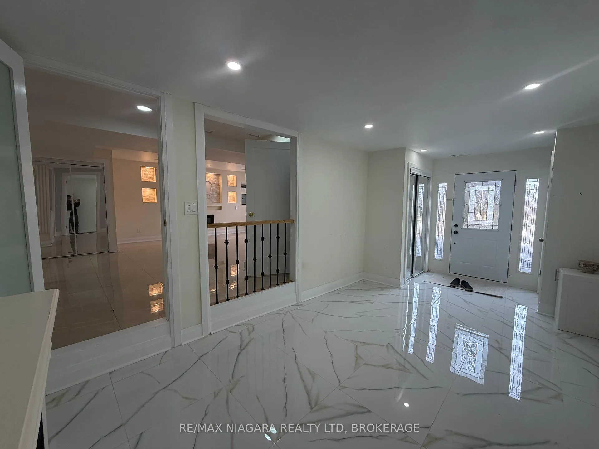 Photo 5 of Unit Lower, 42 Hemlock Street, St. Catharines, Burleigh Hill — HOMEH