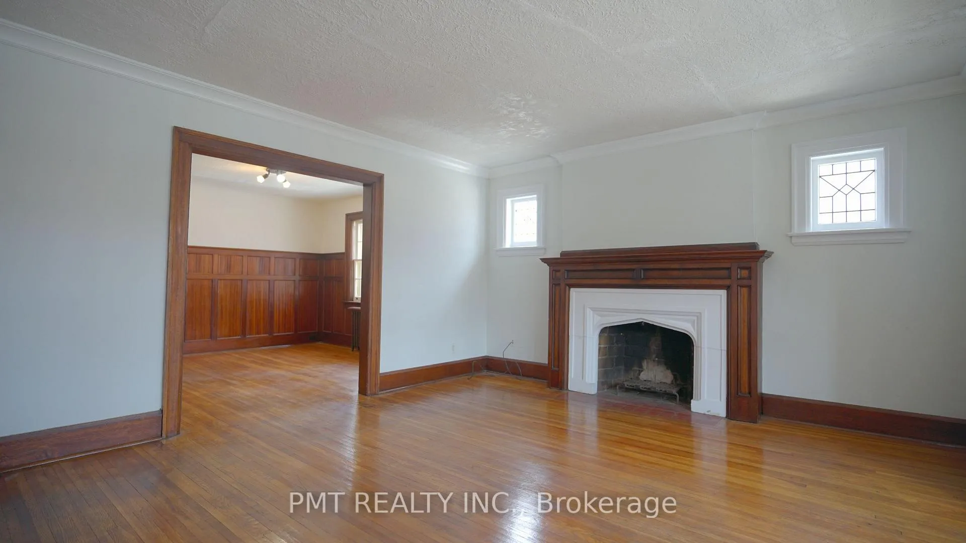 Photo 3 of Unit 2FL, 1082 Avenue Road, Toronto, Lawrence Park South — HOMEH