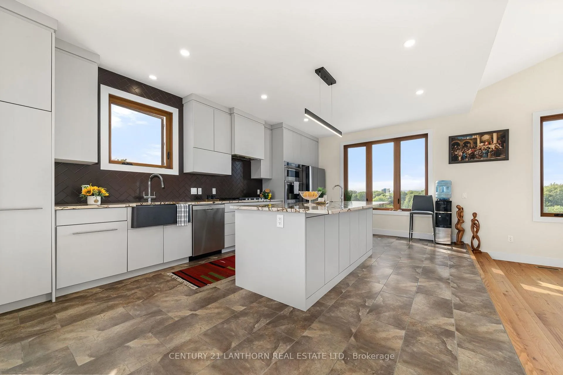 Photo 15 of 581 Frankford Road, Quinte West, Frankford Ward — HOMEH
