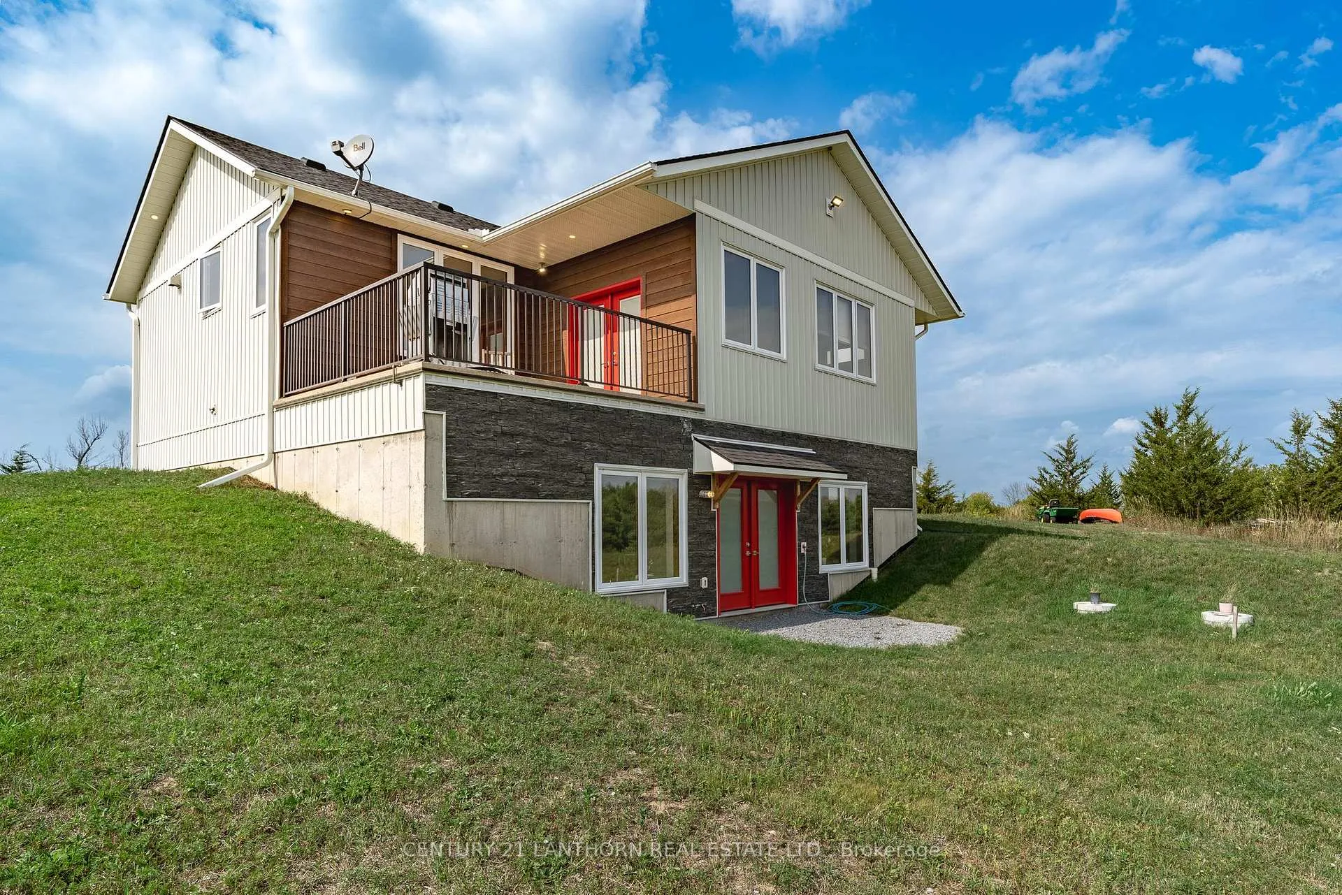 Photo 39 of 581 Frankford Road, Quinte West, Frankford Ward — HOMEH