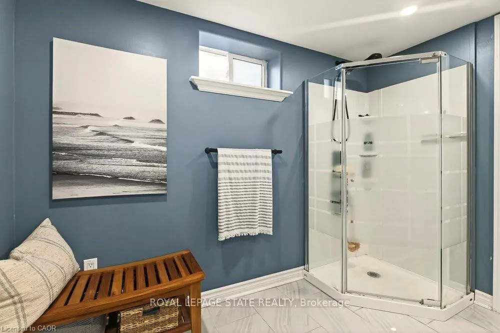 Photo 42 of 7 Prince Charles Drive, St. Catharines, Lakeport — HOMEH