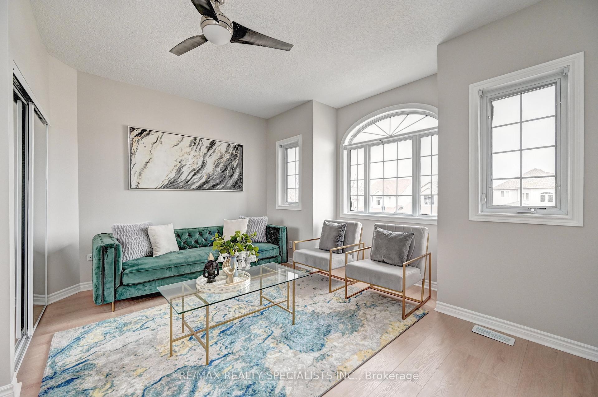 Photo 9 of 42 Bridleridge Street, Kitchener — HOMEH