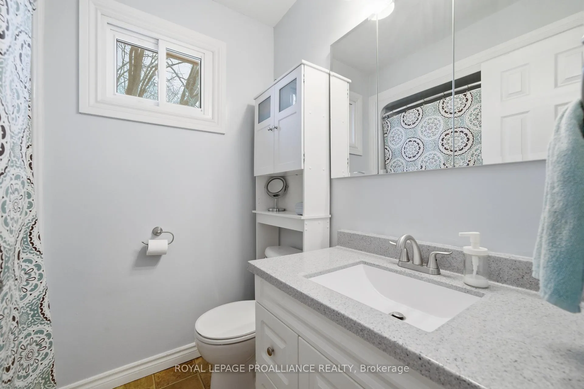 Photo 27 of 24 Austin Street, Quinte West, Trenton Ward — HOMEH