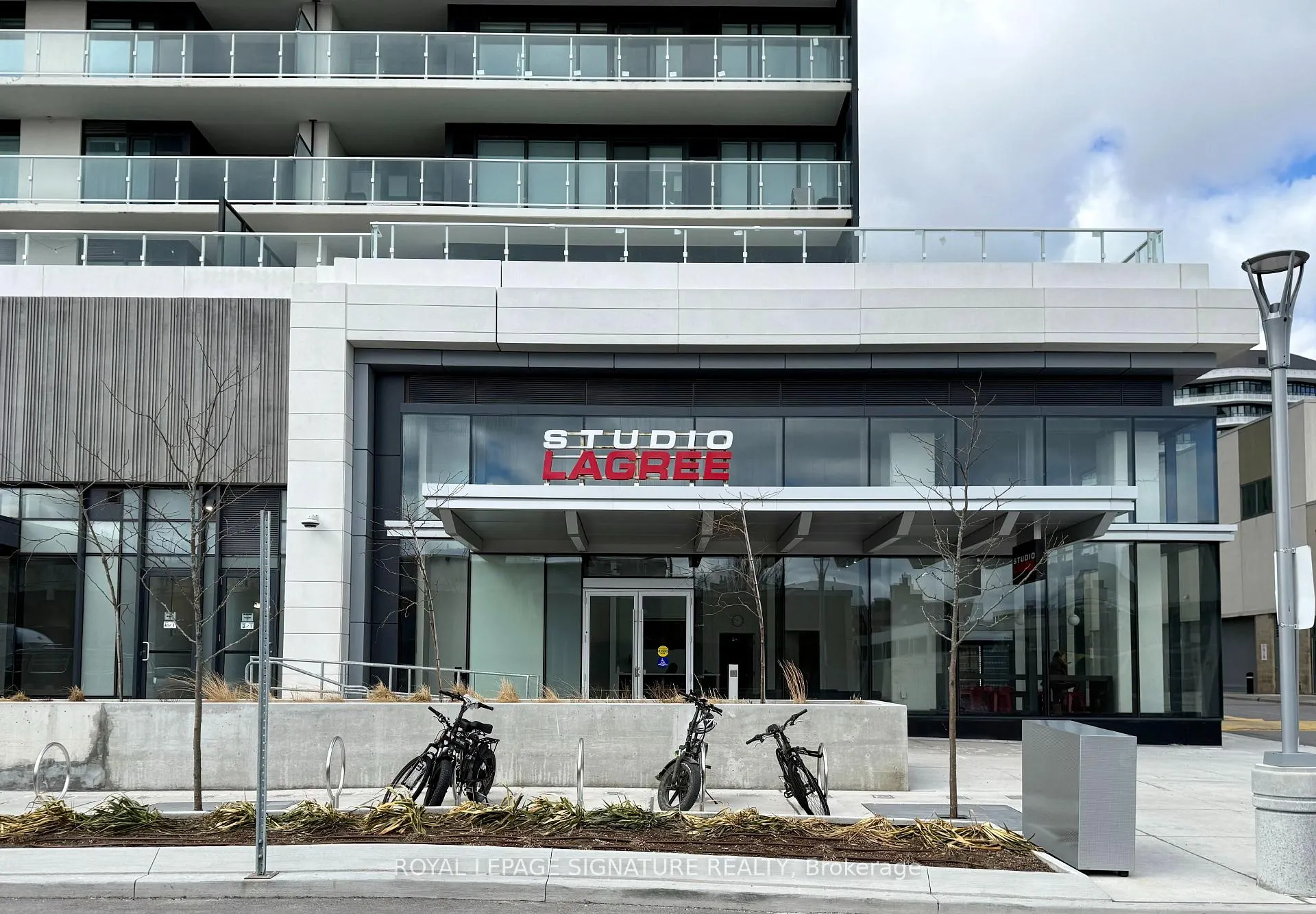 Photo 3 of Unit 2009, 50 O'Neill Road, North York, Banbury-Don Mills — HOMEH