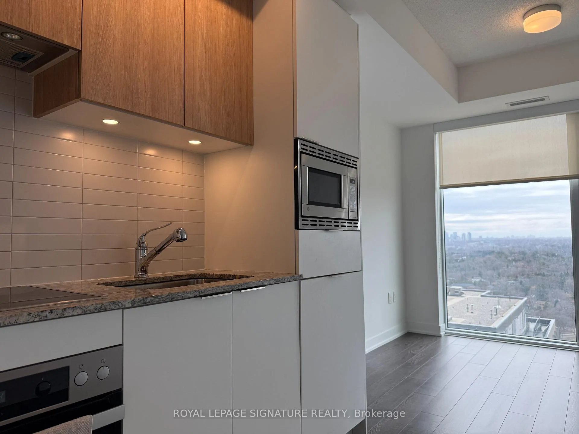 Photo 15 of Unit 2009, 50 O'Neill Road, North York, Banbury-Don Mills — HOMEH