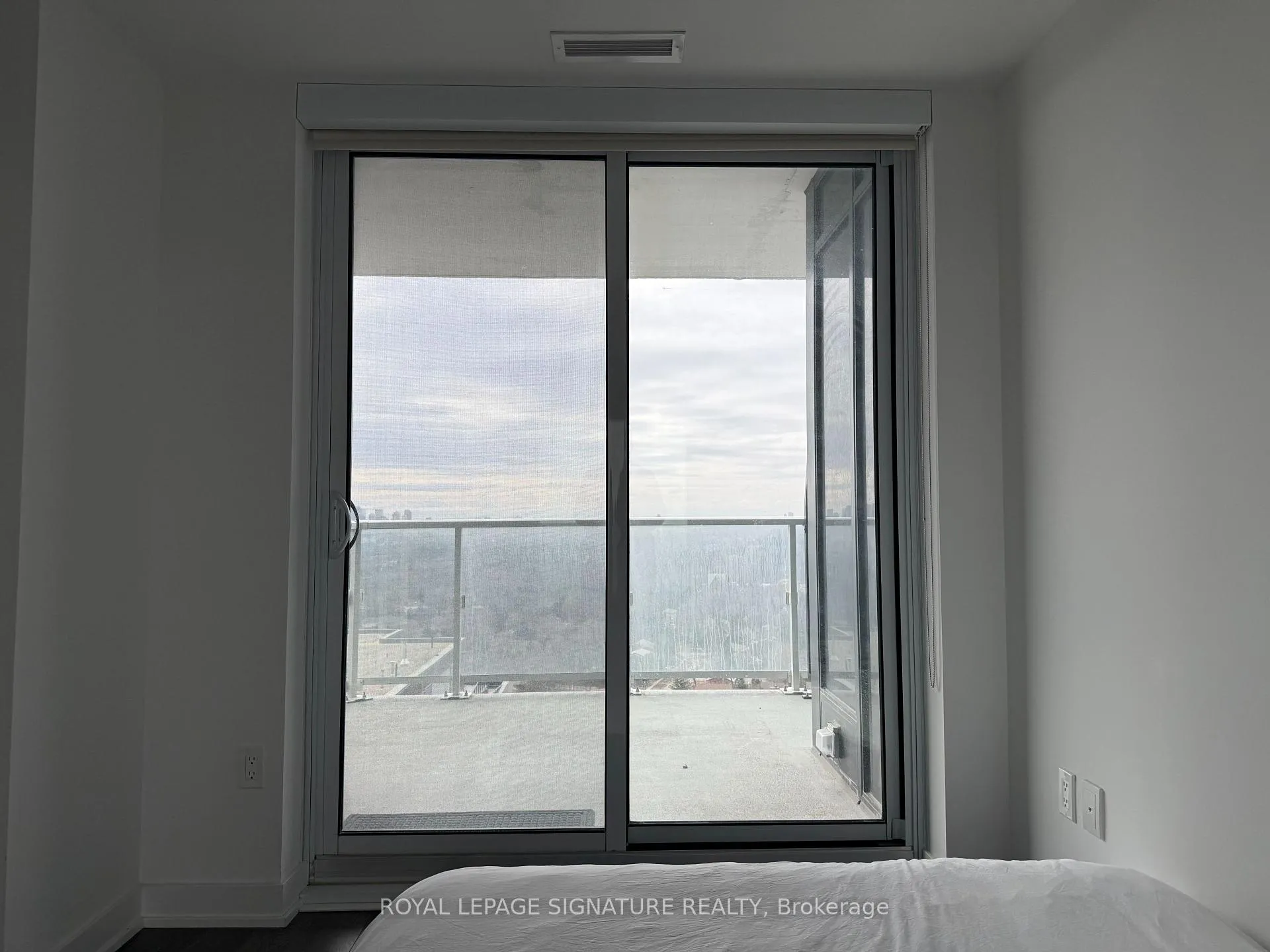 Photo 19 of Unit 2009, 50 O'Neill Road, North York, Banbury-Don Mills — HOMEH