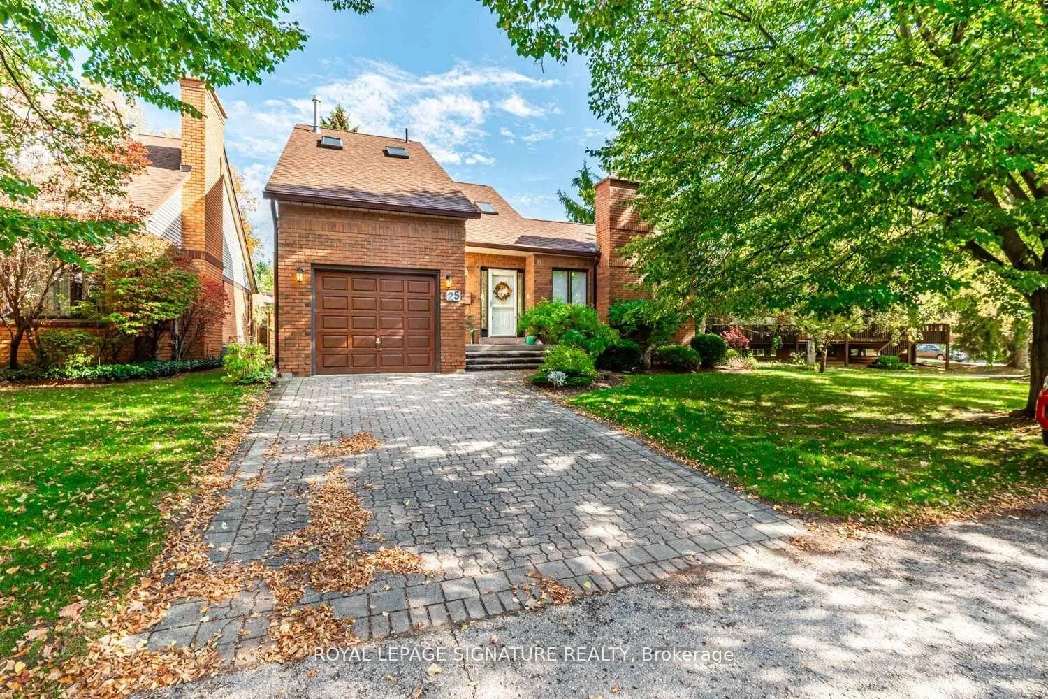 Photo 2 of 25 Riverview Road, New Tecumseth, Rural New Tecumseth — HOMEH