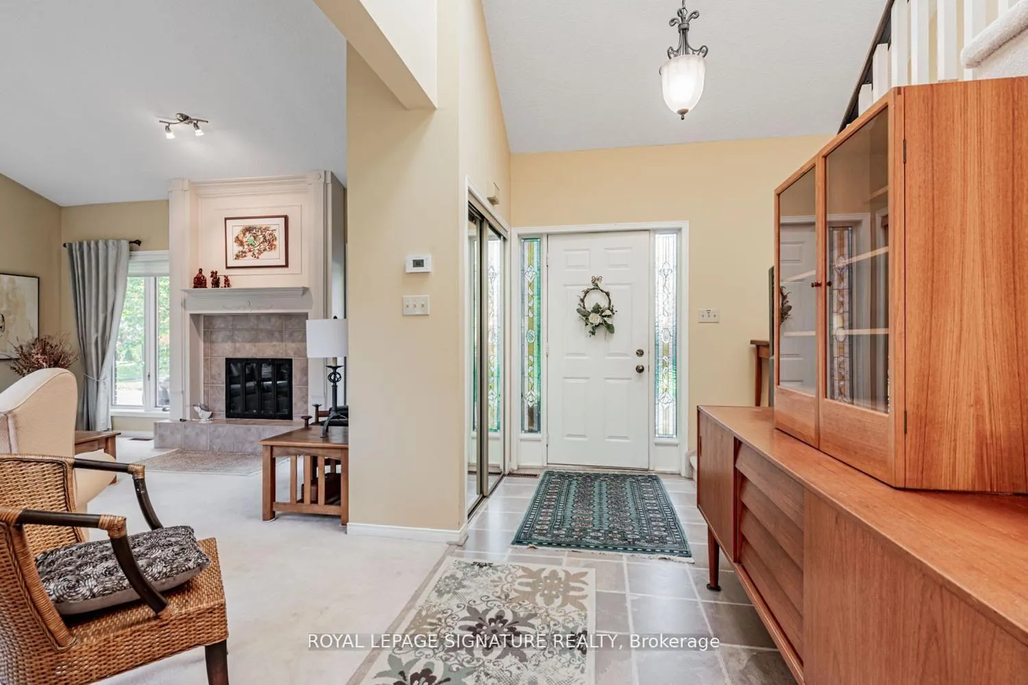Photo 4 of 25 Riverview Road, New Tecumseth, Rural New Tecumseth — HOMEH