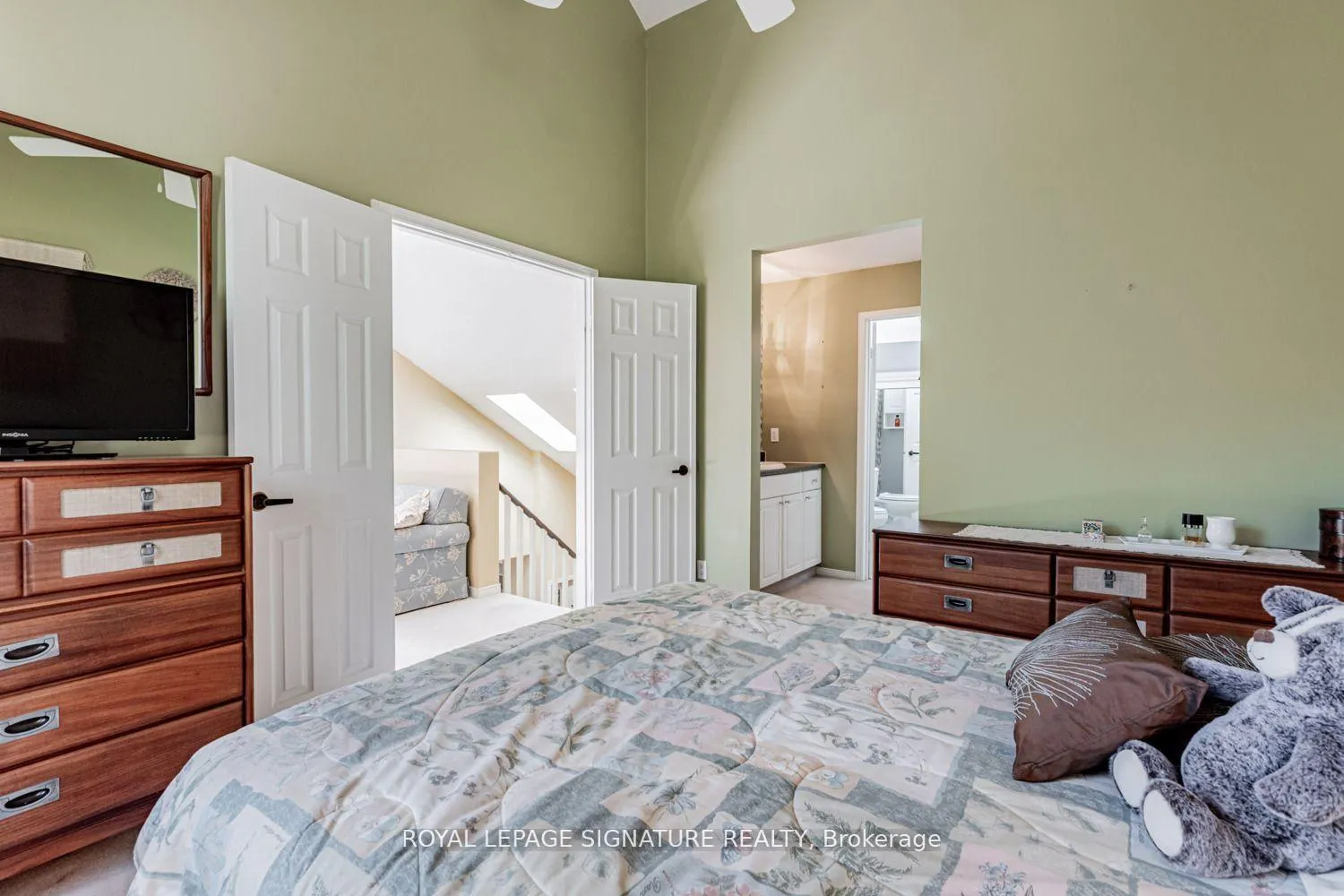 Photo 19 of 25 Riverview Road, New Tecumseth, Rural New Tecumseth — HOMEH