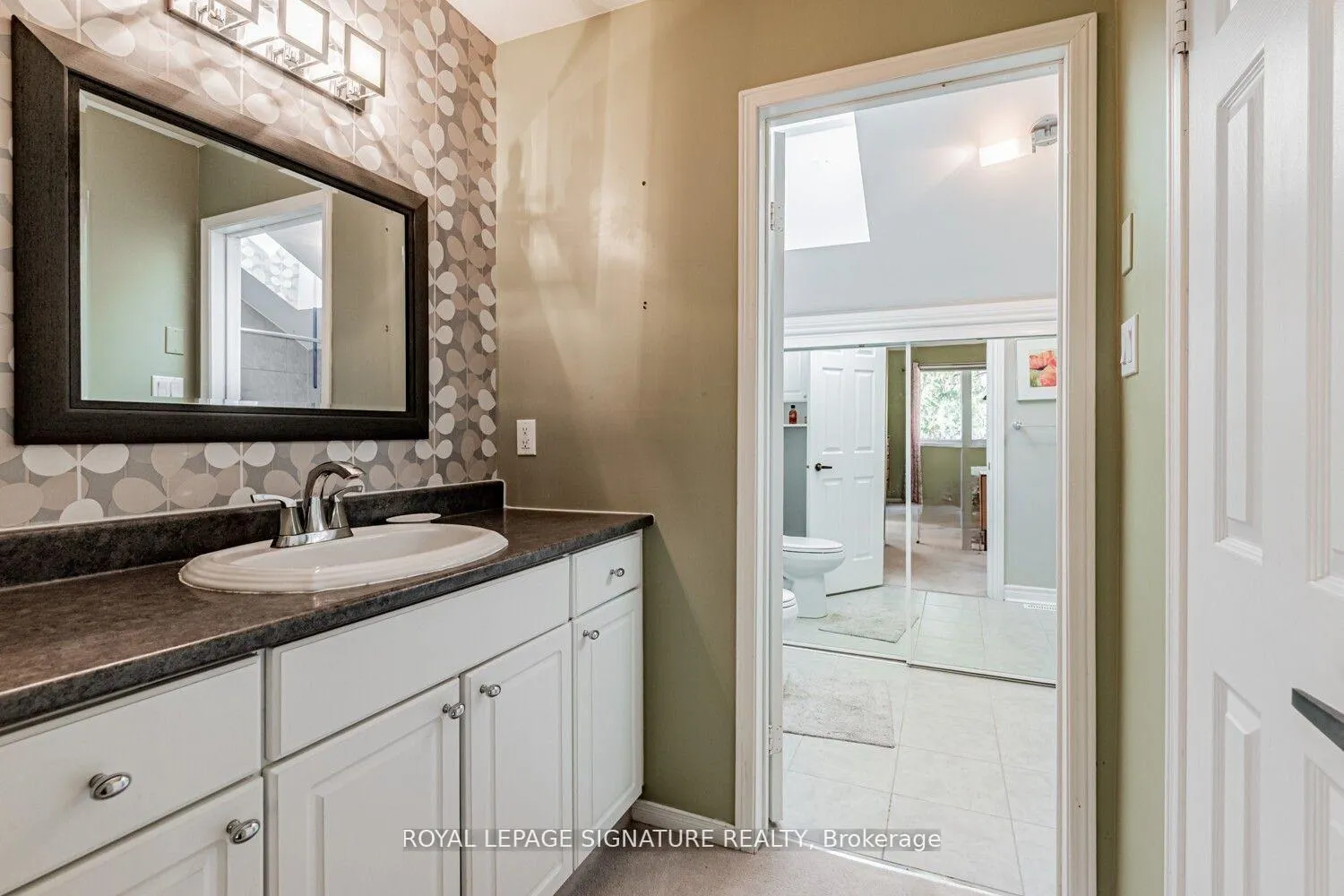 Photo 20 of 25 Riverview Road, New Tecumseth, Rural New Tecumseth — HOMEH