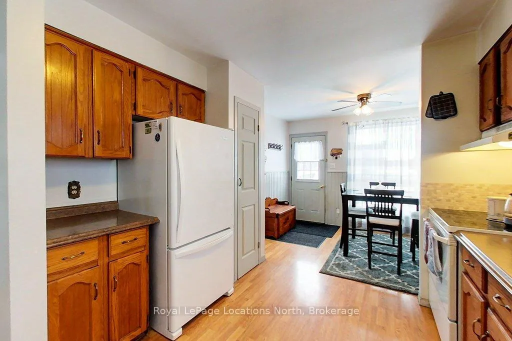 Photo 7 of 56 Lorne Avenue, Collingwood — HOMEH
