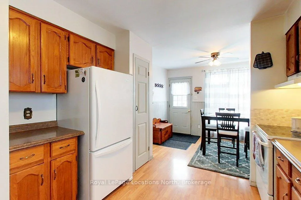 Photo 17 of 56 Lorne Avenue, Collingwood — HOMEH