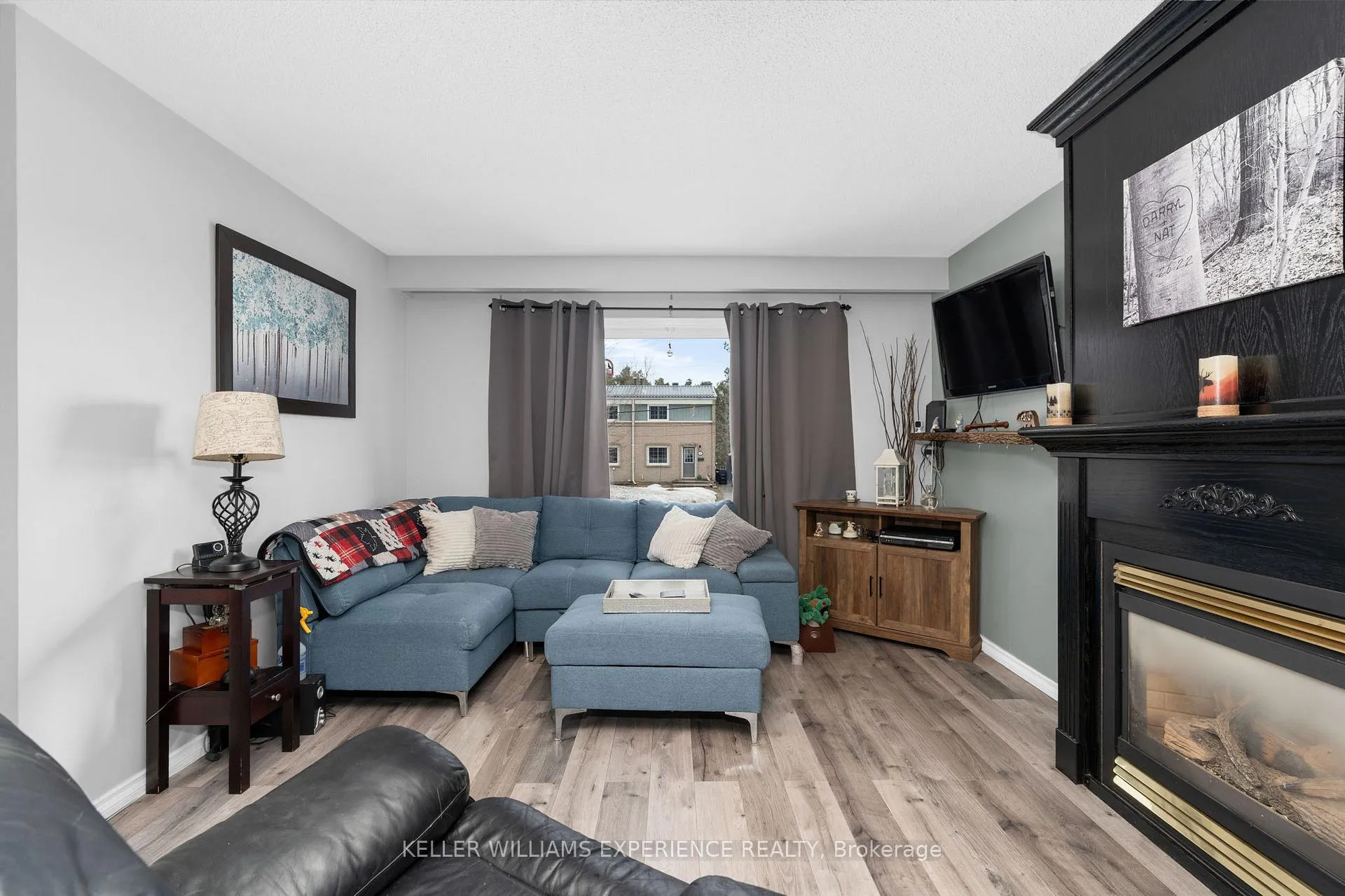 Photo 2 of Unit A, 16 John Street, Penetanguishene — HOMEH