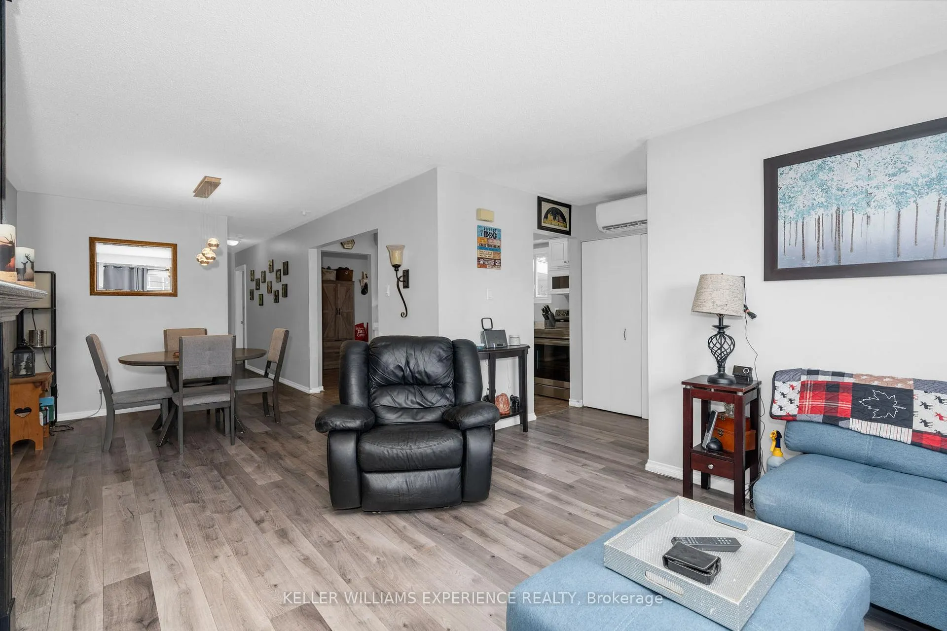 Photo 3 of Unit A, 16 John Street, Penetanguishene — HOMEH