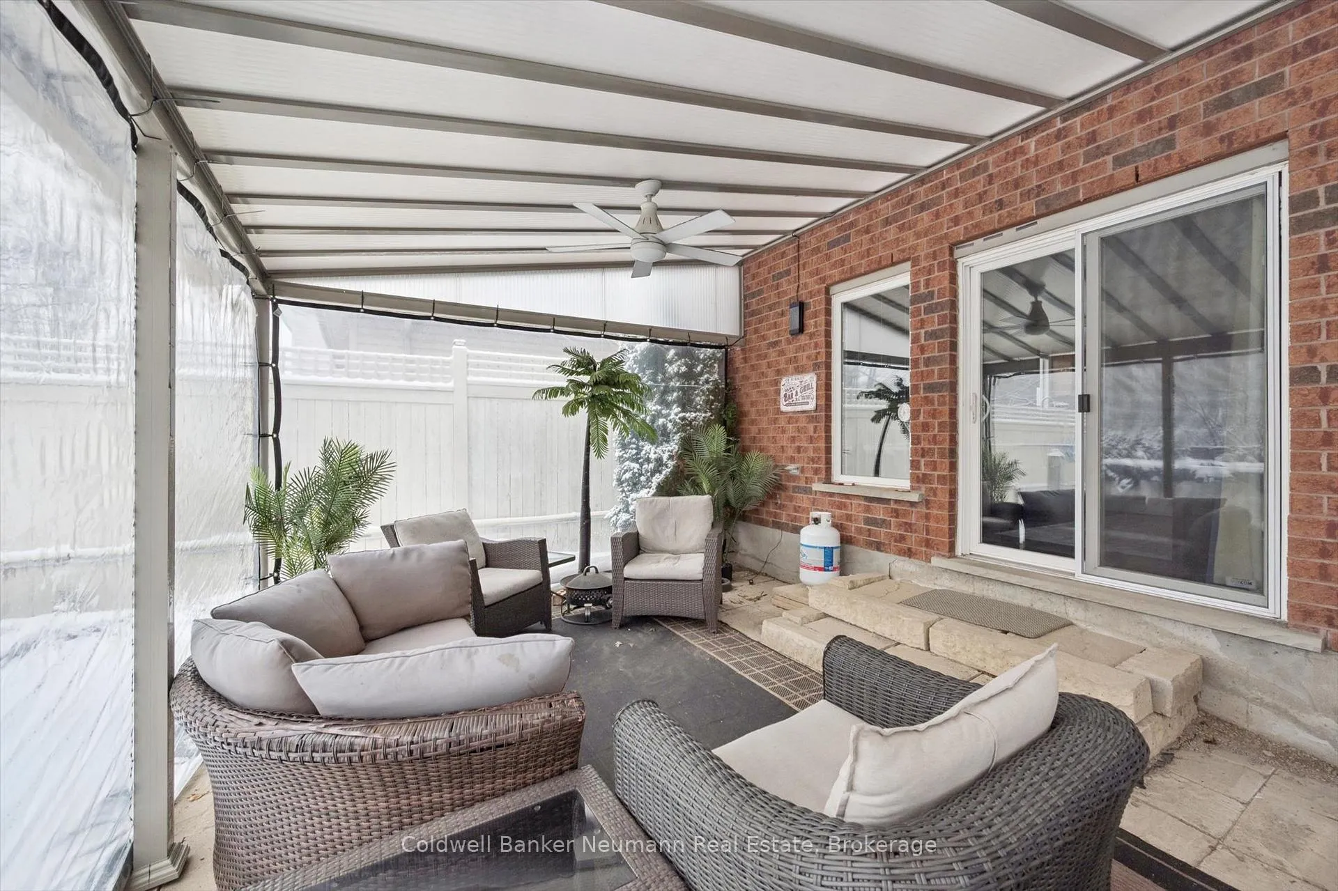 Photo 38 of 150 Lynch Circle, Guelph, Pineridge/Westminster Woods — HOMEH