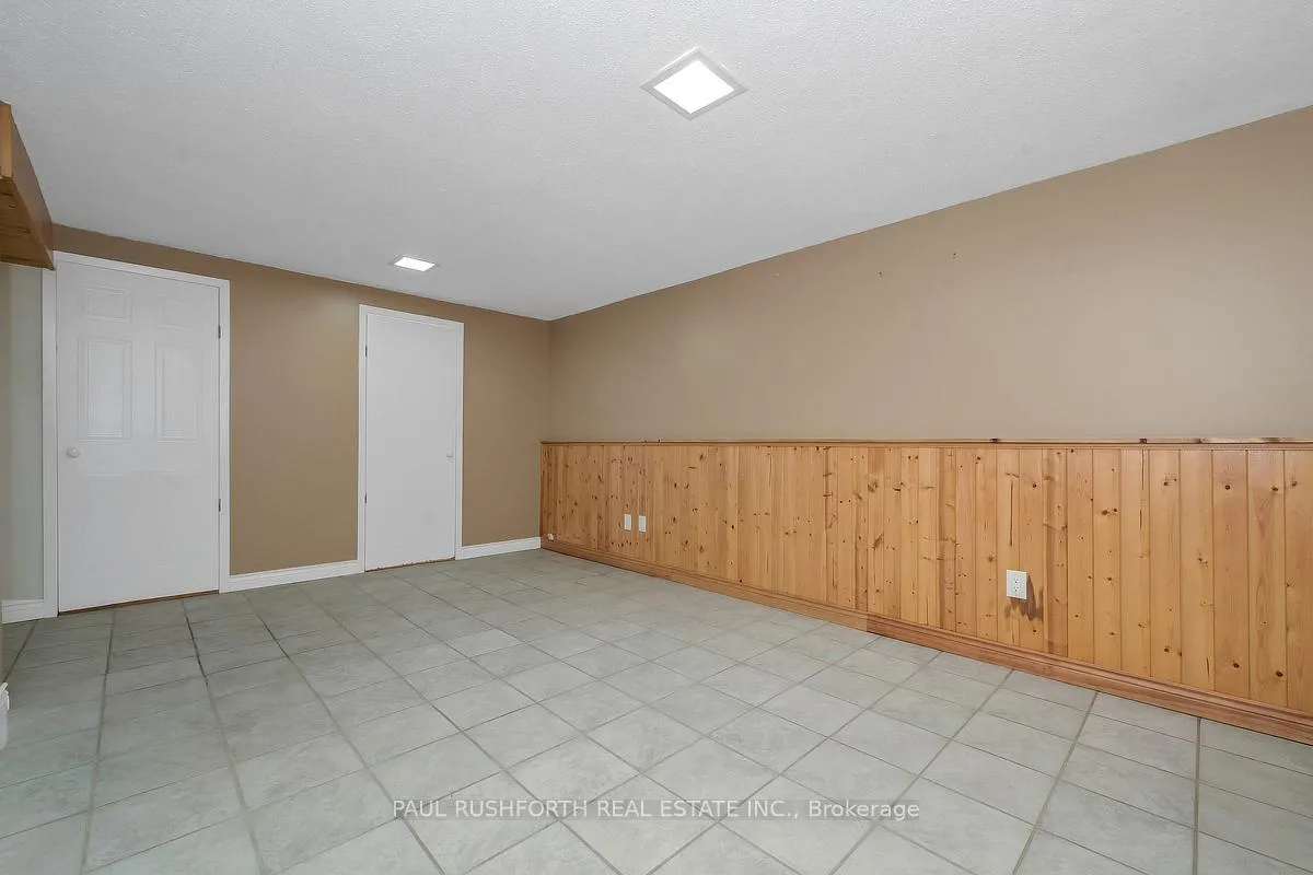 Photo 34 of Unit 15, 68 King Street, Ottawa, Richmond — HOMEH