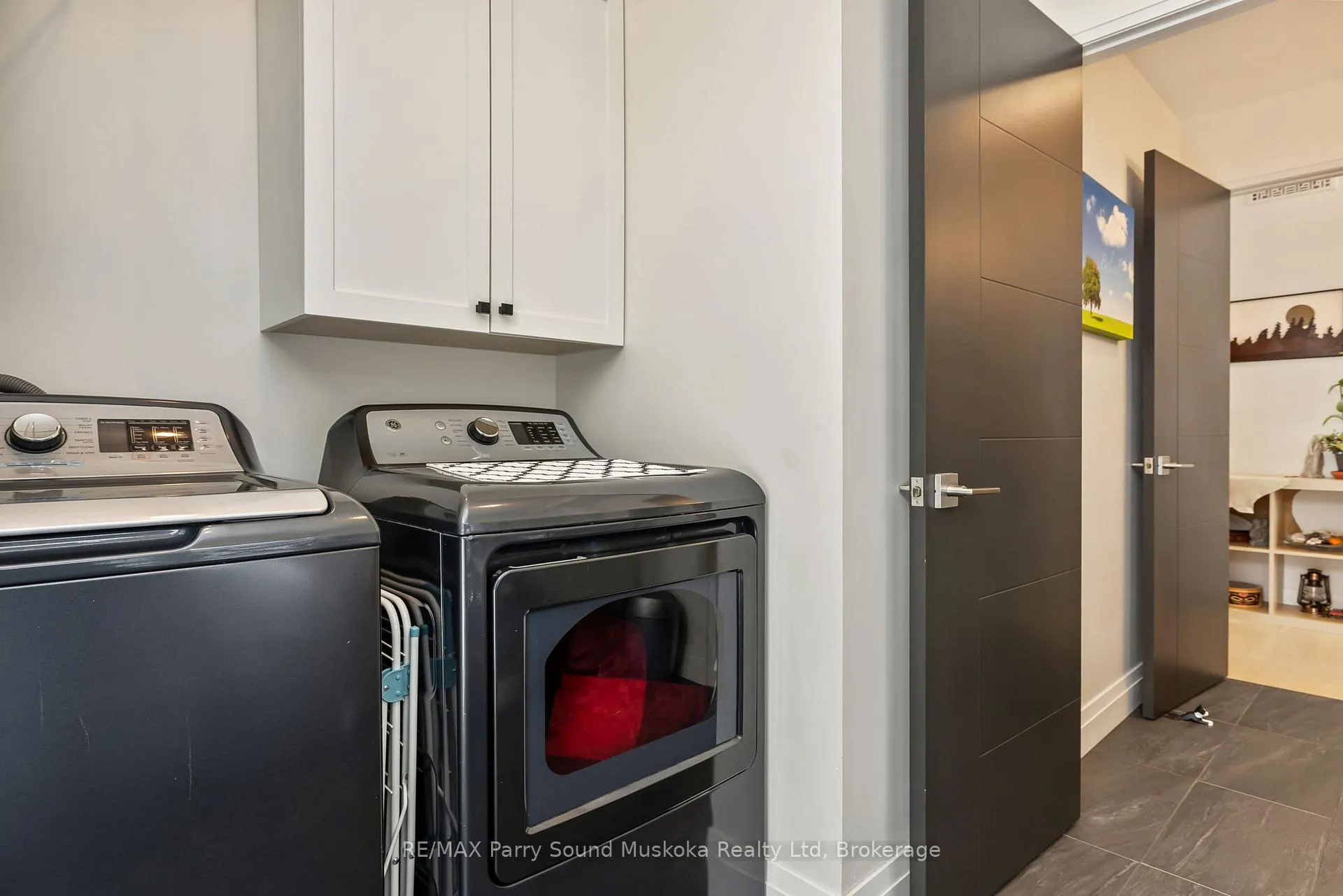 Photo 15 of 44 Dennis Drive, Parry Sound — HOMEH
