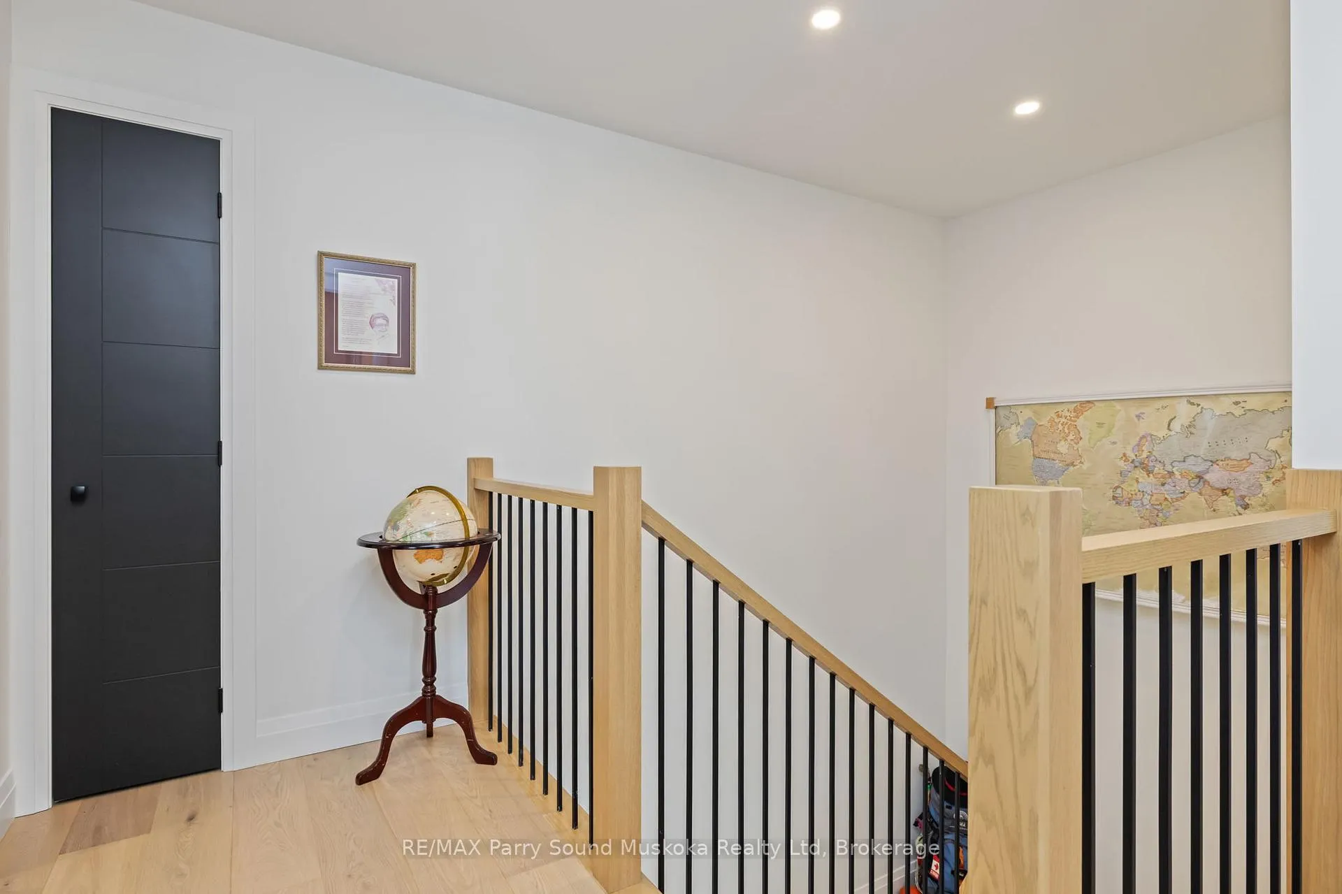 Photo 16 of 44 Dennis Drive, Parry Sound — HOMEH