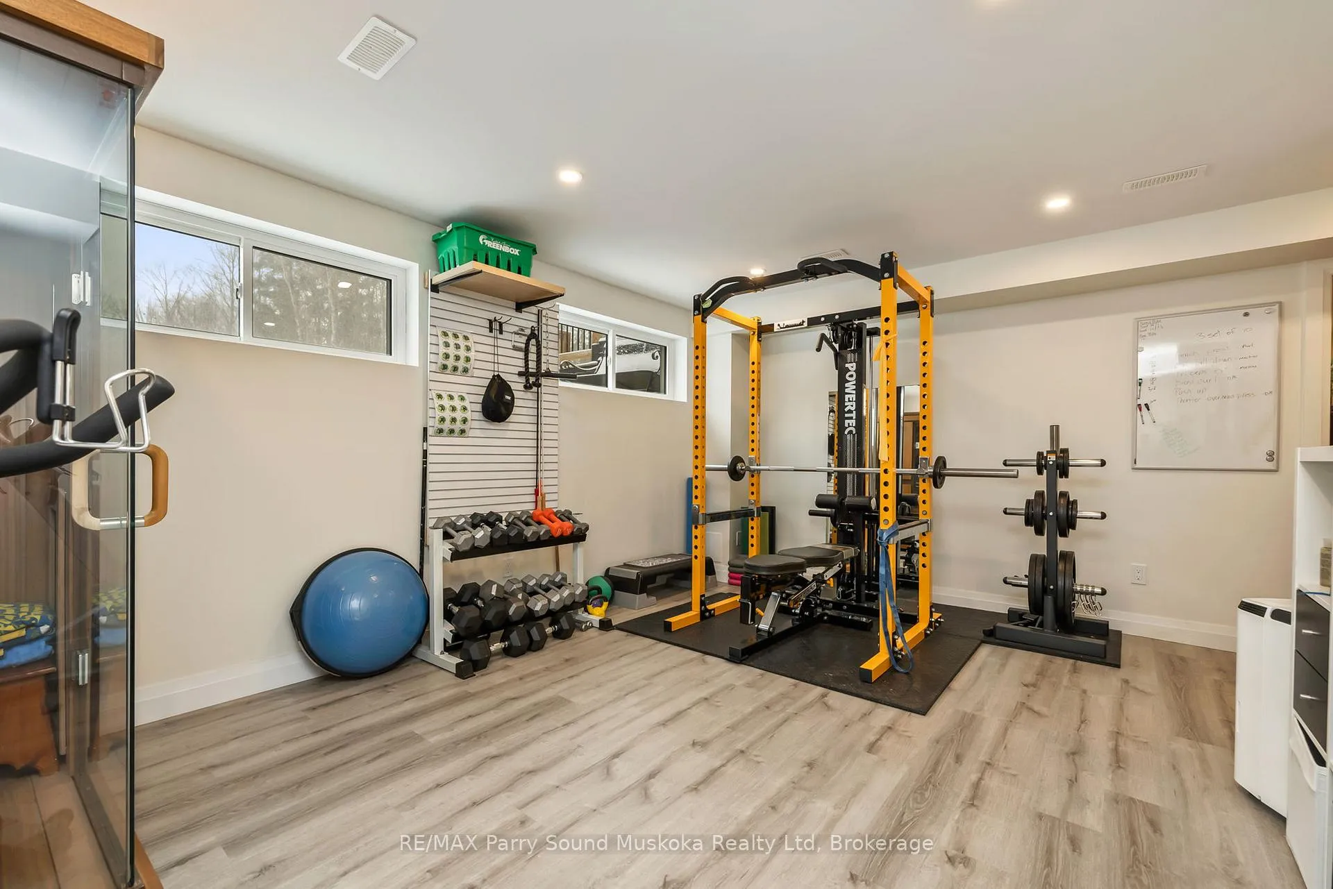 Photo 28 of 44 Dennis Drive, Parry Sound — HOMEH