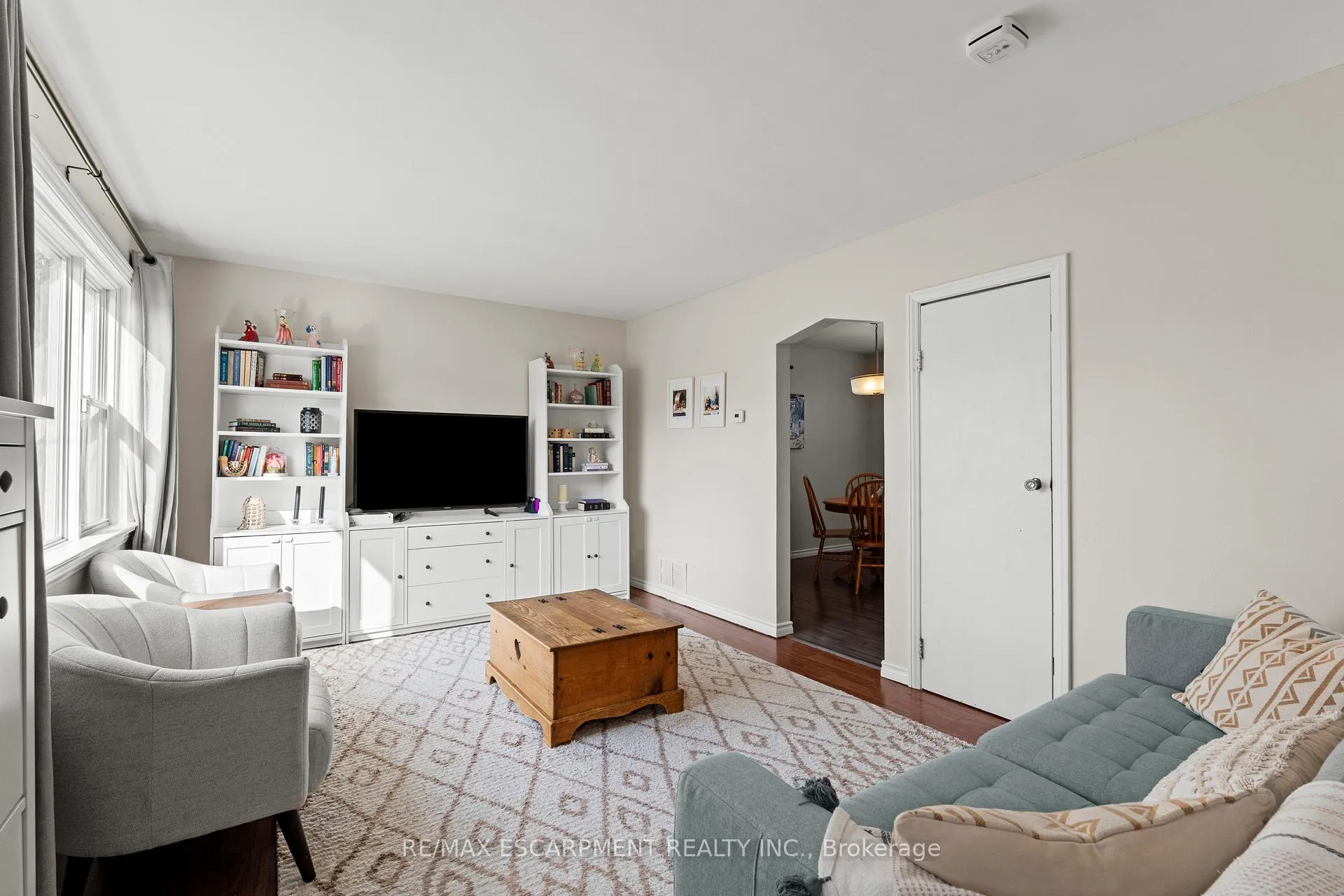 Photo 7 of 2279 King Street E, Hamilton, Glenview — HOMEH