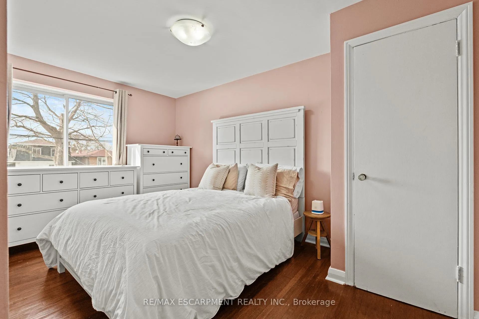 Photo 16 of 2279 King Street E, Hamilton, Glenview — HOMEH
