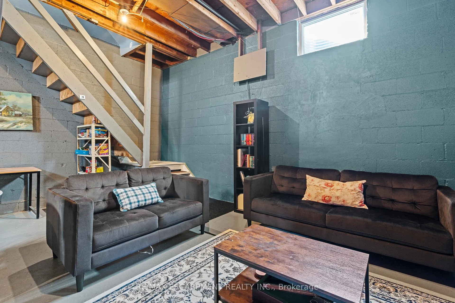 Photo 24 of 2279 King Street E, Hamilton, Glenview — HOMEH