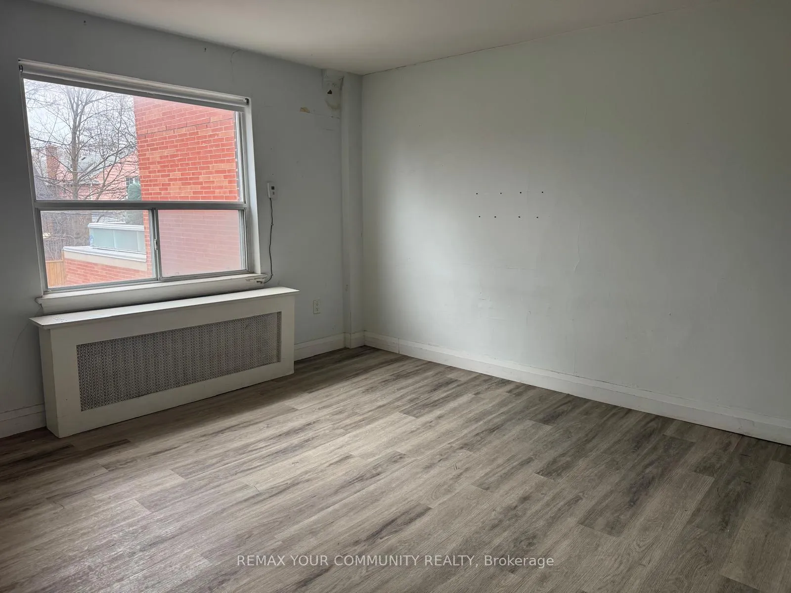Photo 1 of Unit #2, 607 Kingston Road, Toronto, The Beaches — HOMEH