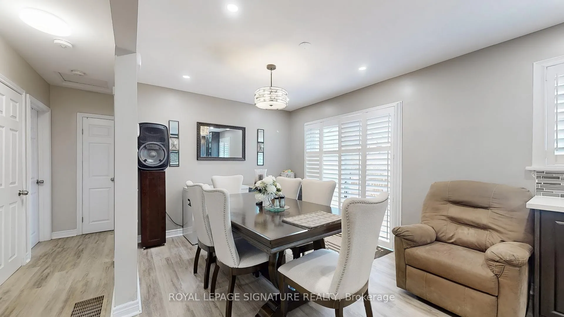 Photo 9 of 333 Ridgeway Avenue, Oshawa, McLaughlin — HOMEH