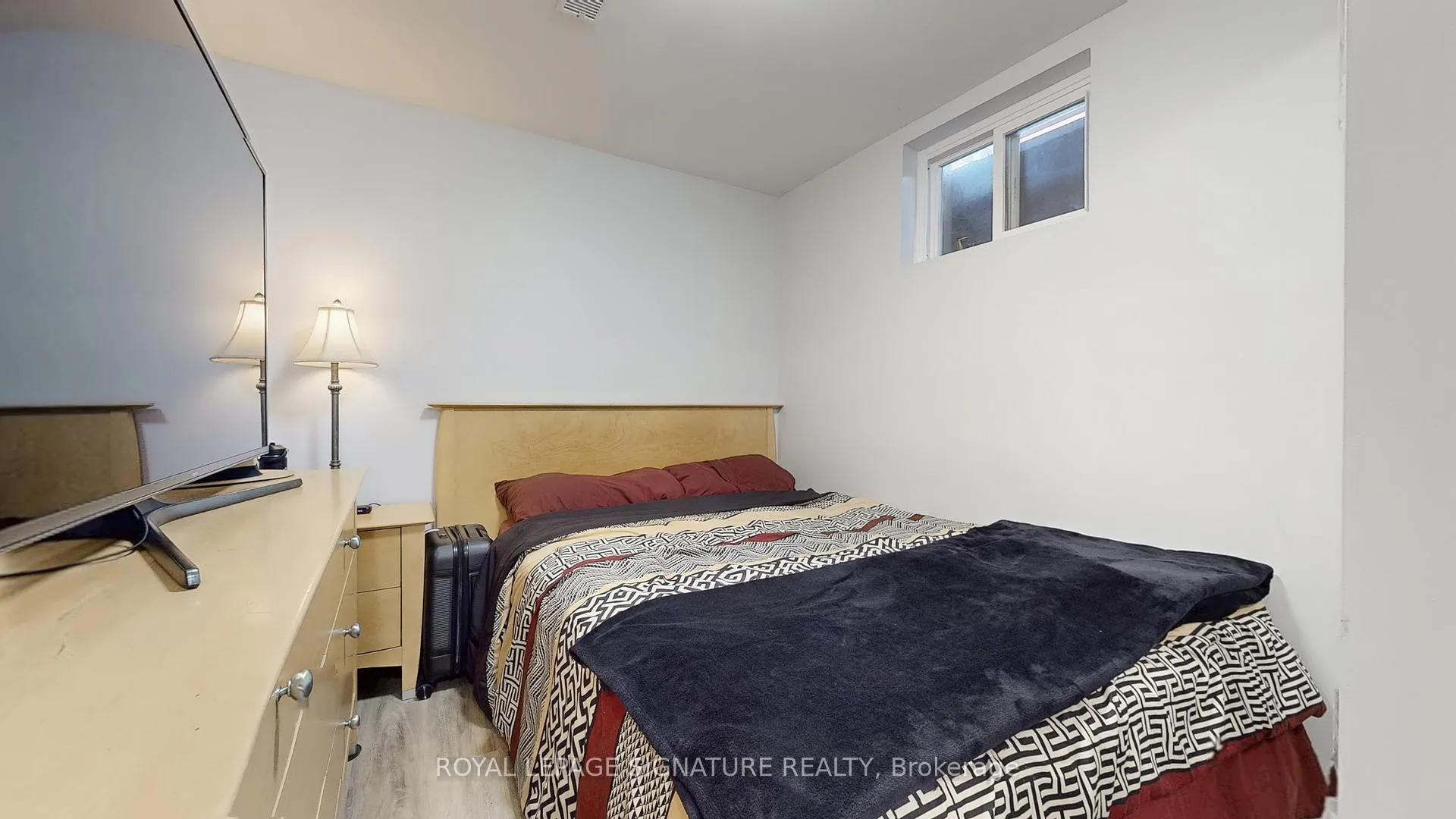 Photo 17 of 333 Ridgeway Avenue, Oshawa, McLaughlin — HOMEH