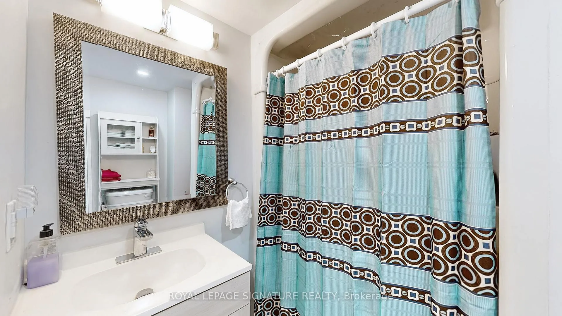 Photo 25 of 333 Ridgeway Avenue, Oshawa, McLaughlin — HOMEH