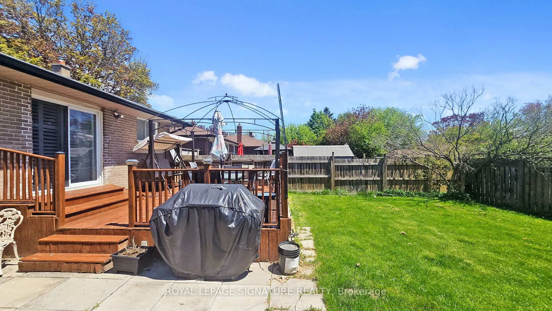 Photo 35 of 333 Ridgeway Avenue, Oshawa, McLaughlin — HOMEH
