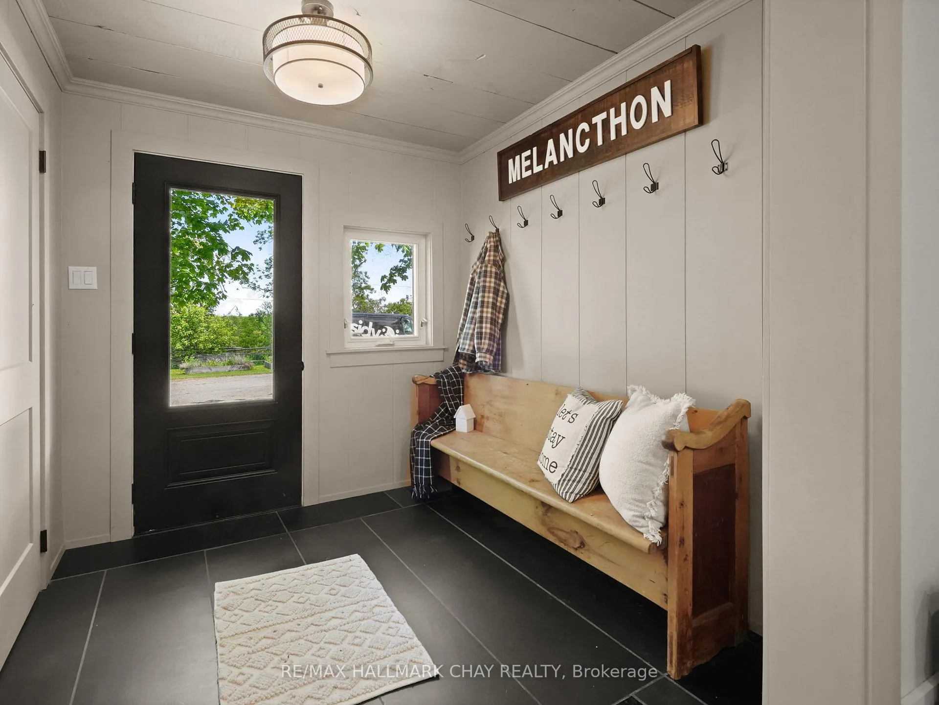 Photo 6 of 22 Mill Lane E, Melancthon, Rural Melancthon — HOMEH