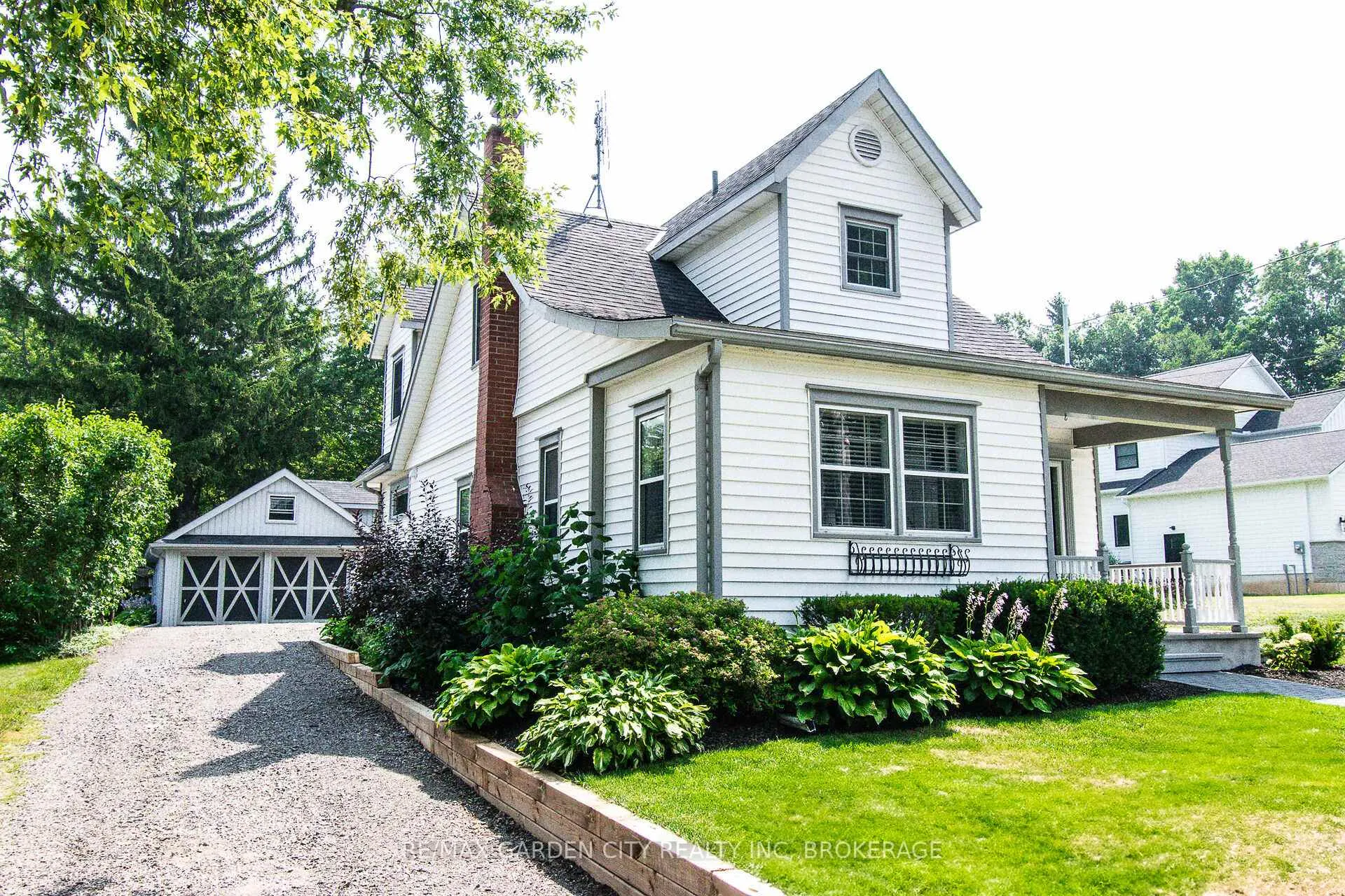 Photo 1 of 1171 Maple Street, Pelham, Fenwick — HOMEH