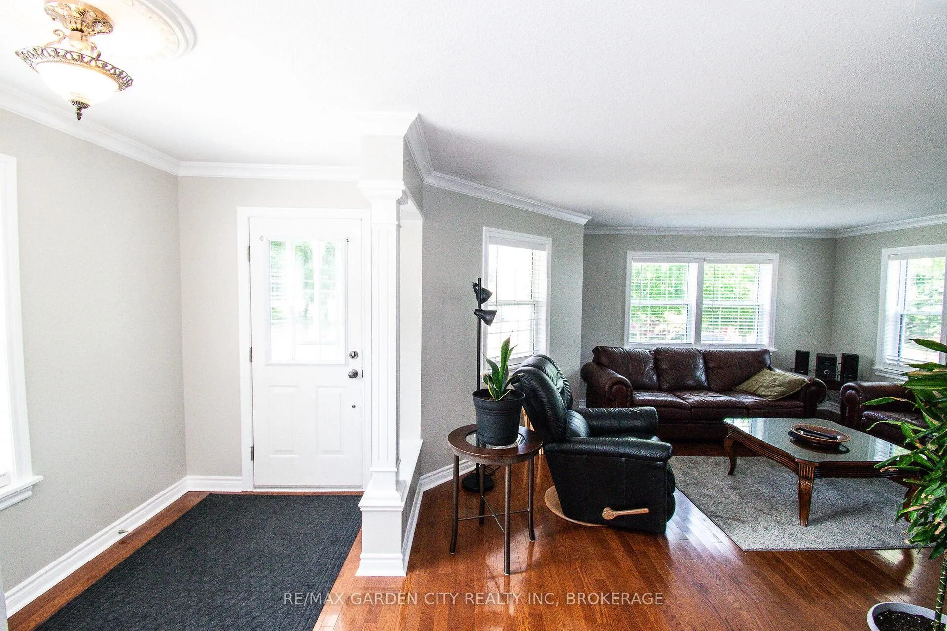 Photo 4 of 1171 Maple Street, Pelham, Fenwick — HOMEH