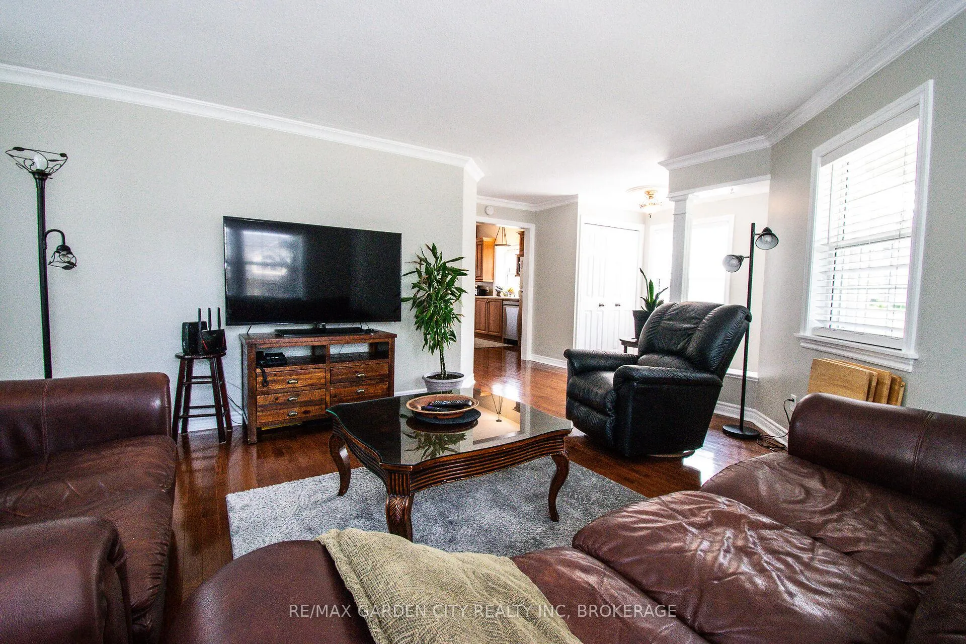 Photo 8 of 1171 Maple Street, Pelham, Fenwick — HOMEH