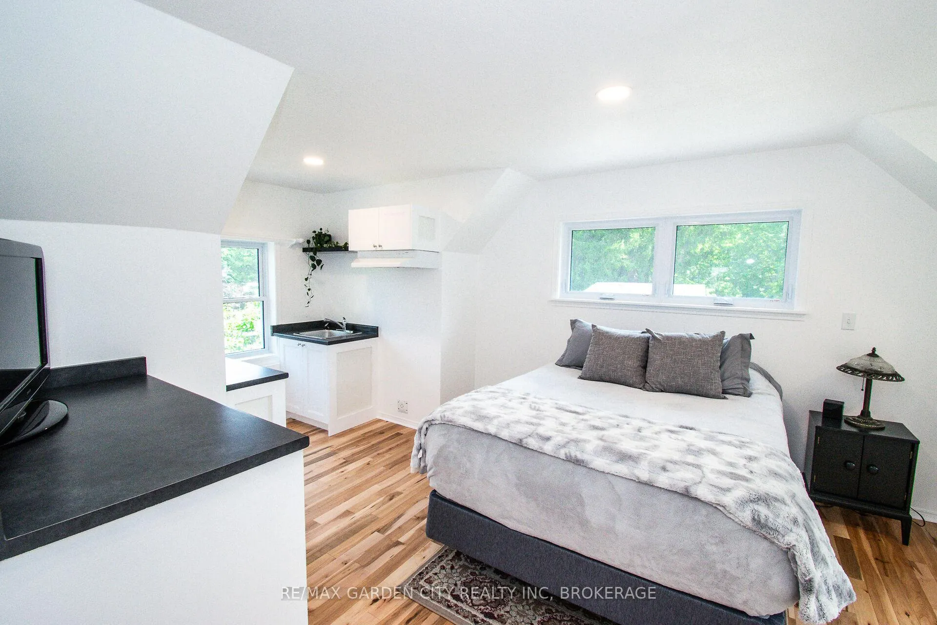 Photo 20 of 1171 Maple Street, Pelham, Fenwick — HOMEH