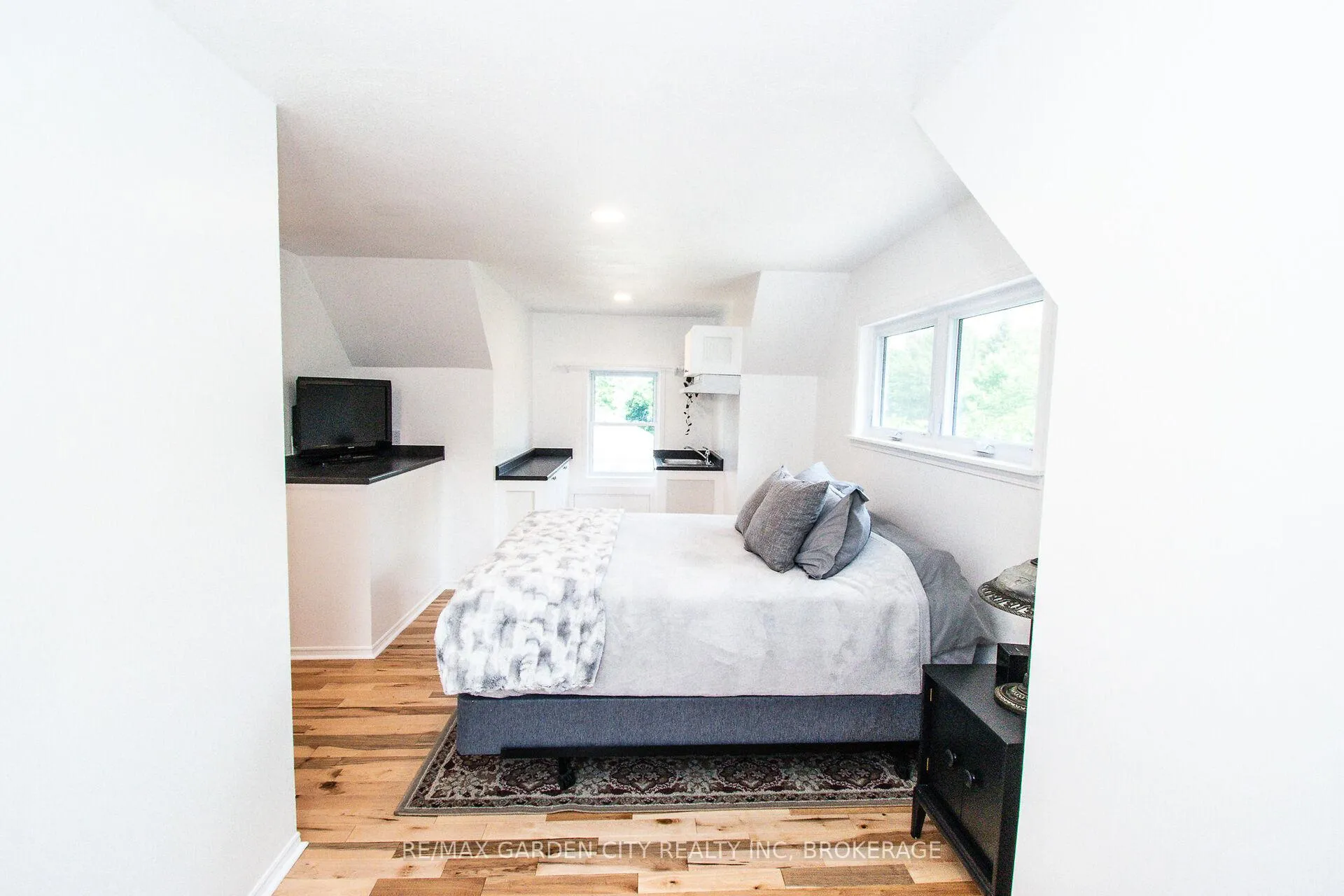Photo 21 of 1171 Maple Street, Pelham, Fenwick — HOMEH