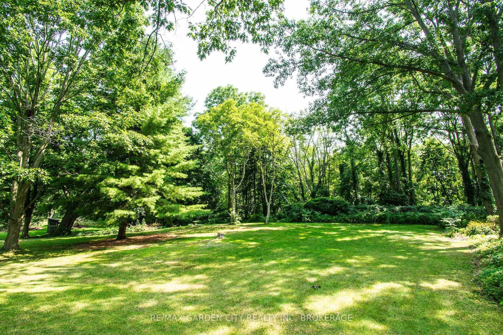 Photo 42 of 1171 Maple Street, Pelham, Fenwick — HOMEH