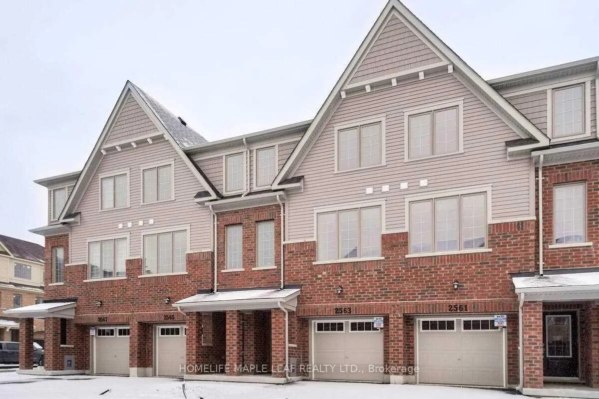 Photo 2 of 2563 Mojave Path, Oshawa, Windfields — HOMEH