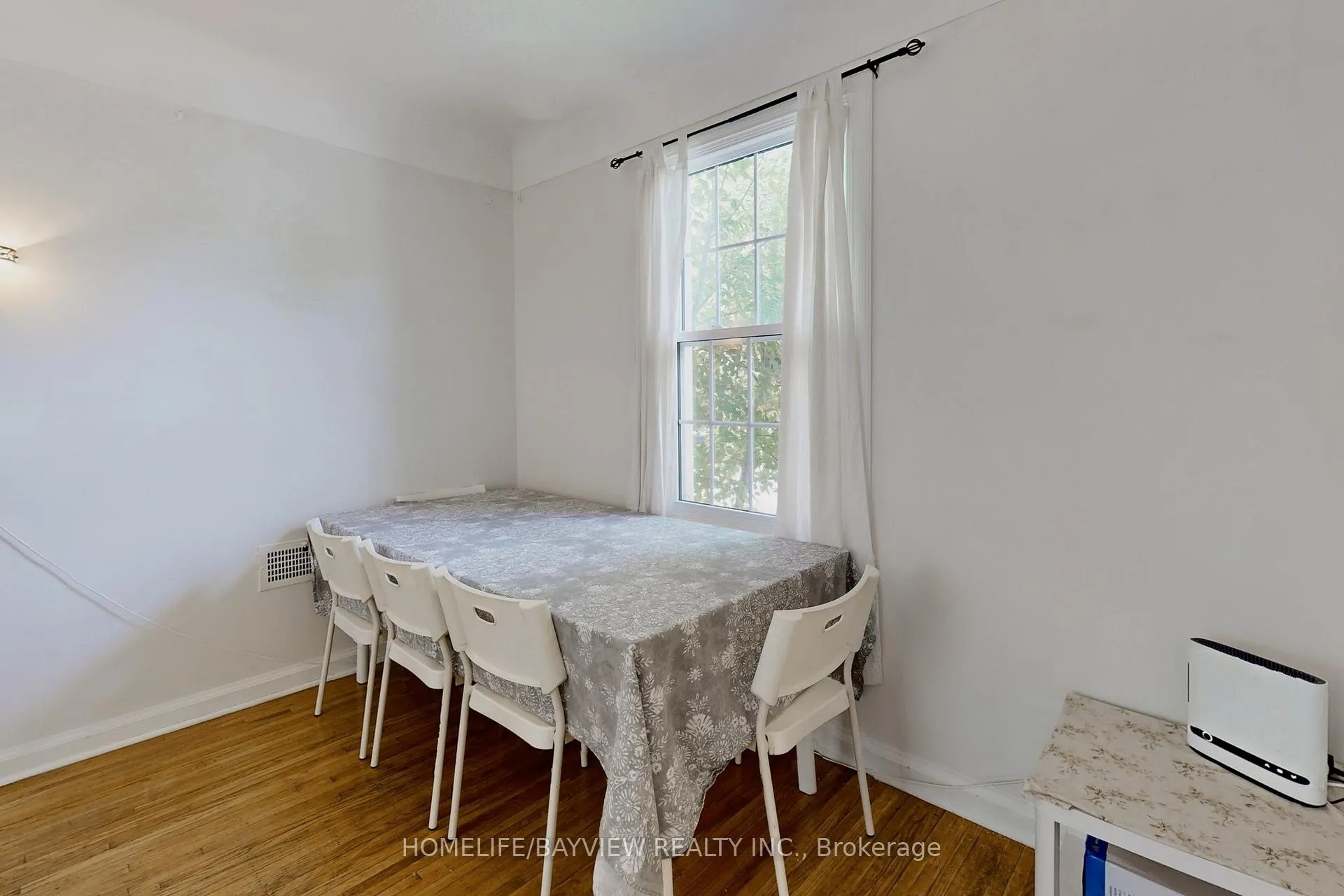 Photo 11 of 88 Arkell Street, Hamilton, Westdale — HOMEH