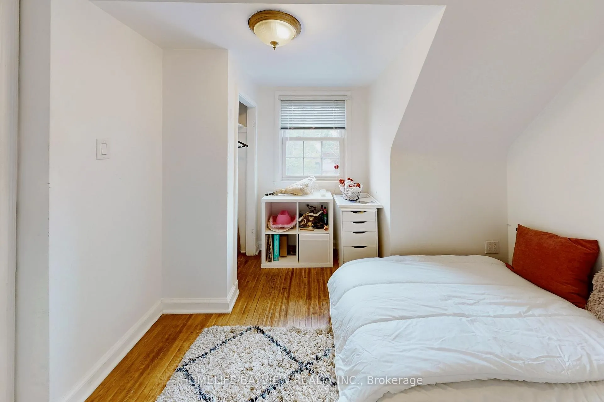 Photo 36 of 88 Arkell Street, Hamilton, Westdale — HOMEH
