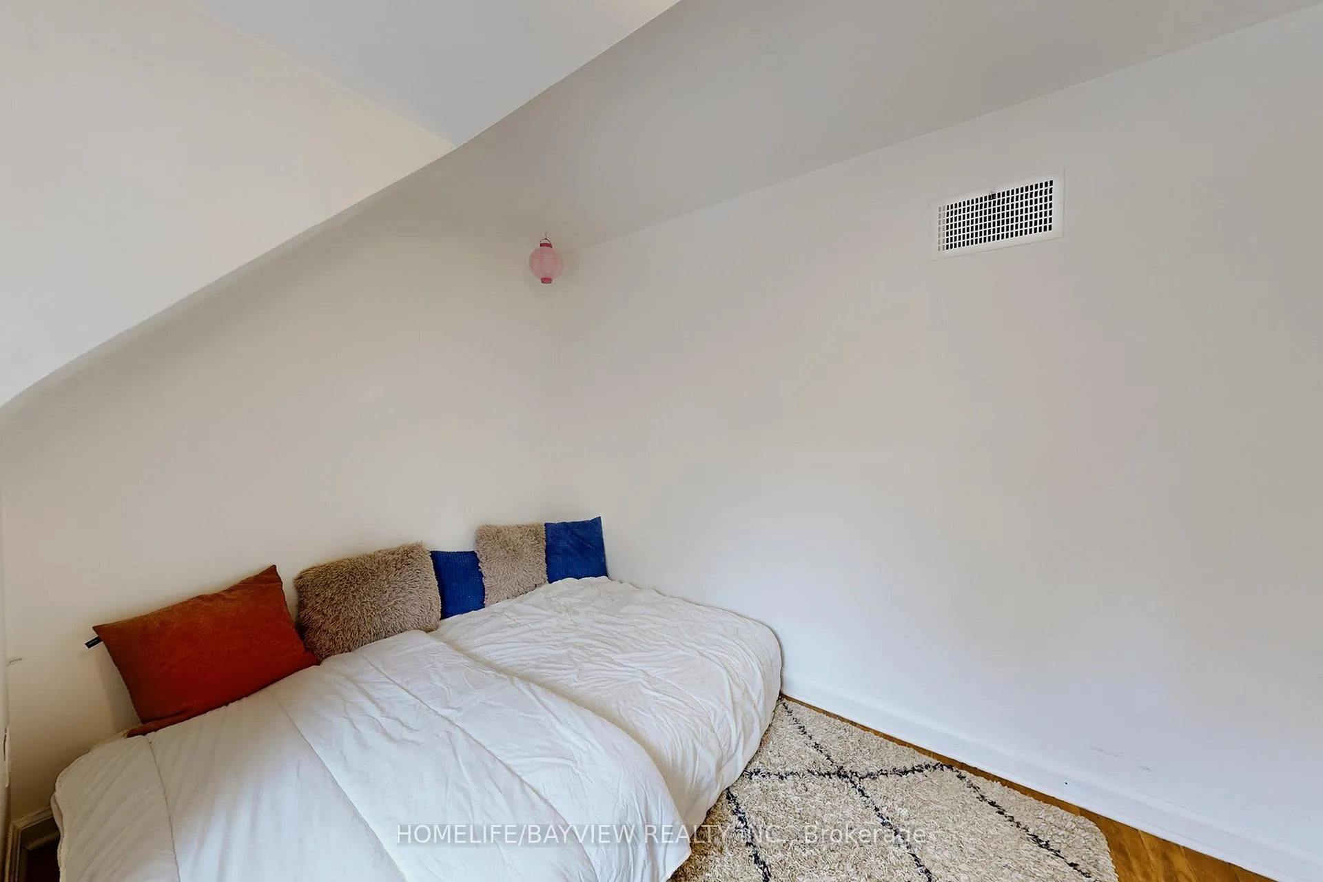Photo 39 of 88 Arkell Street, Hamilton, Westdale — HOMEH