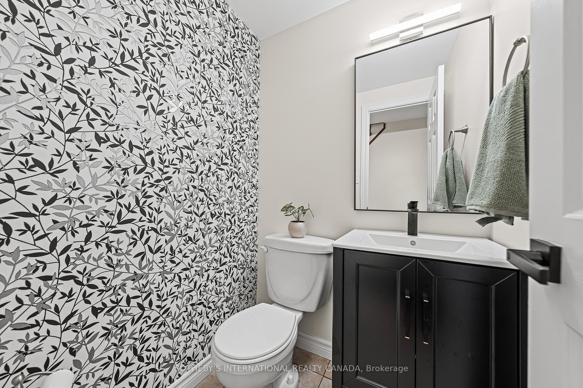 Photo 22 of 154 Covington Crescent, Kitchener — HOMEH