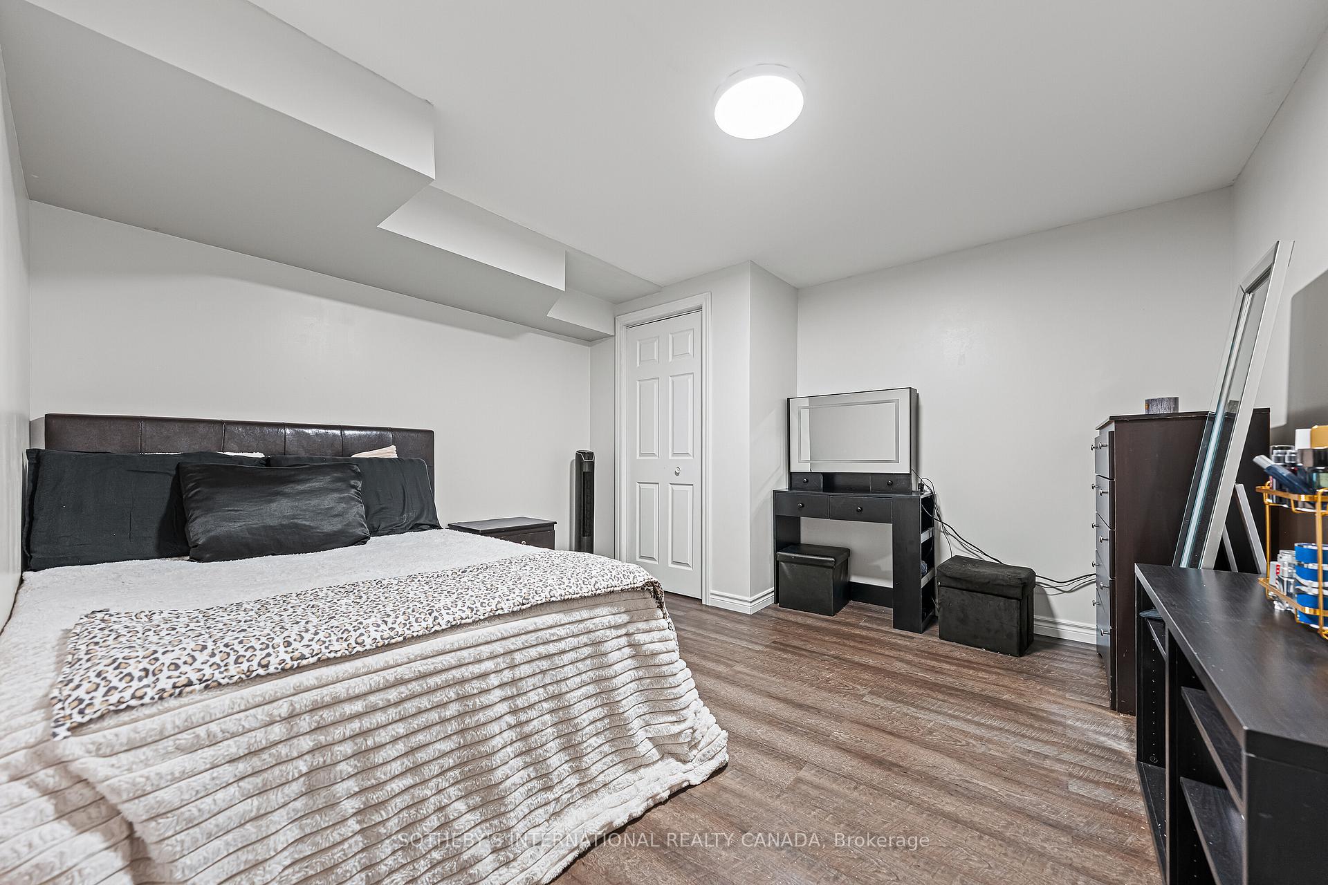 Photo 39 of 154 Covington Crescent, Kitchener — HOMEH