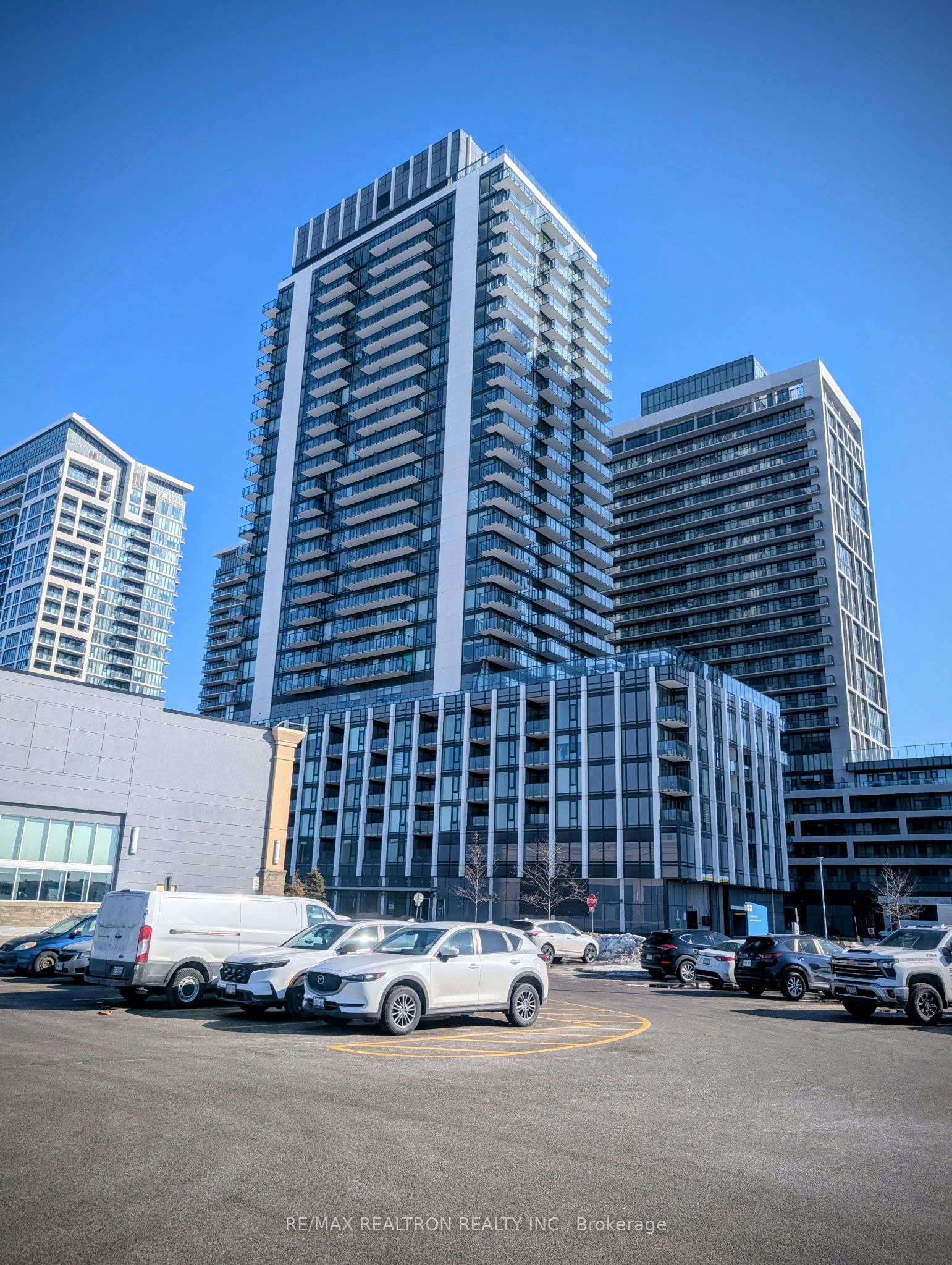 Photo 1 of Unit 1002, 27 Korda Gate, Vaughan, Vellore Village — HOMEH