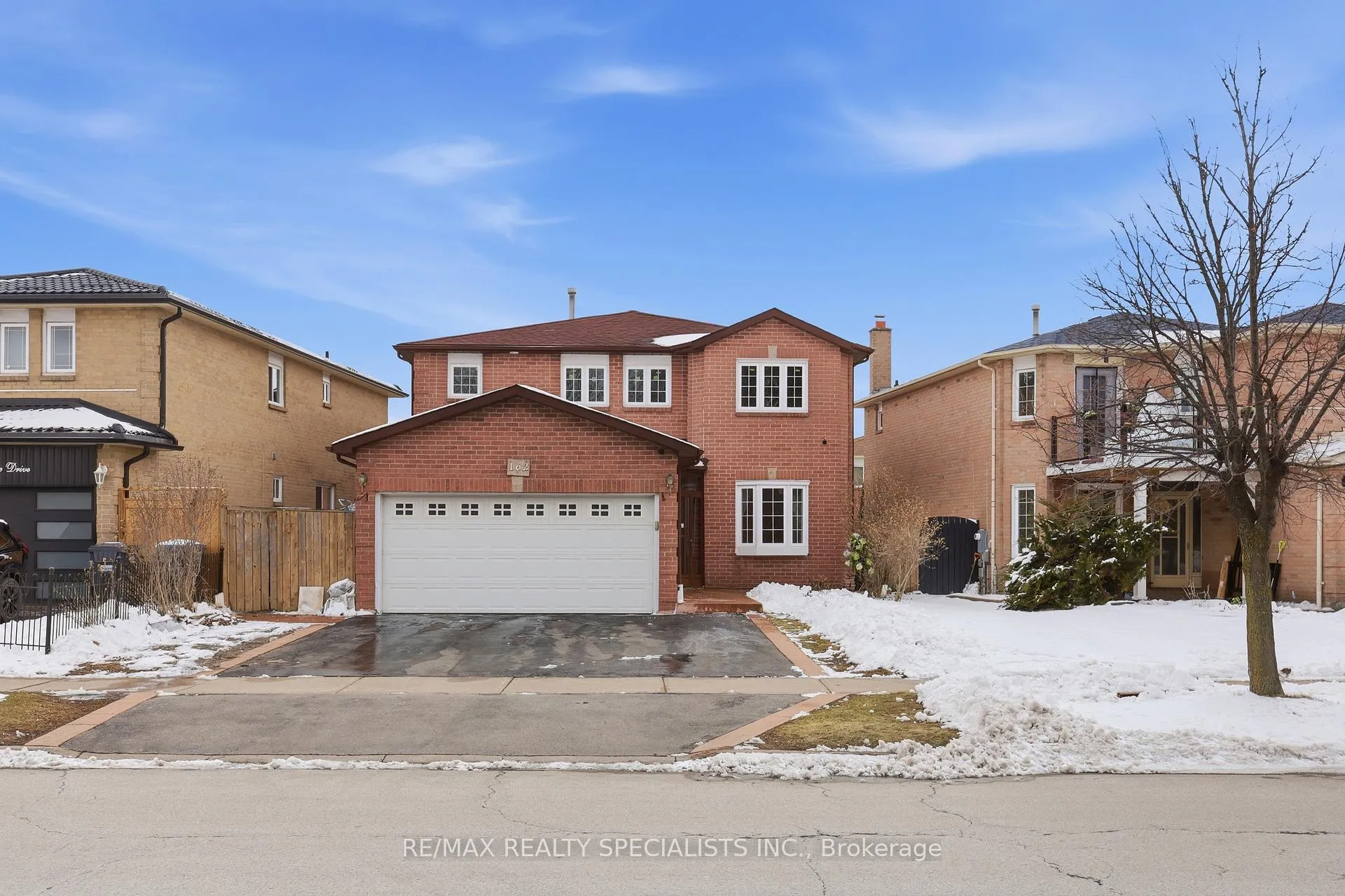 Front of 162 Major William Sharpe Drive