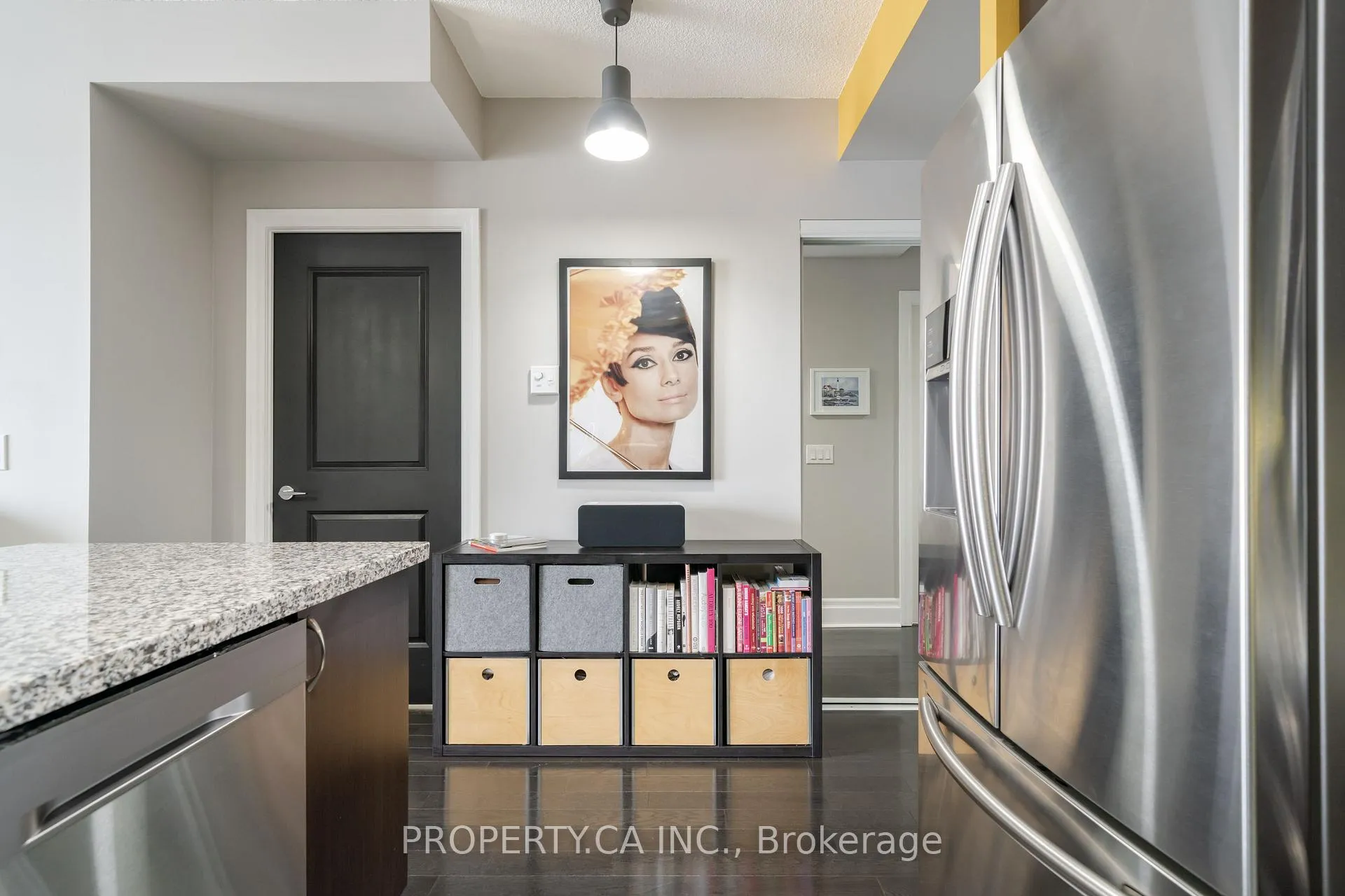 Photo 12 of Unit 309, 21 Upper Duke Crescent, Markham, Unionville — HOMEH